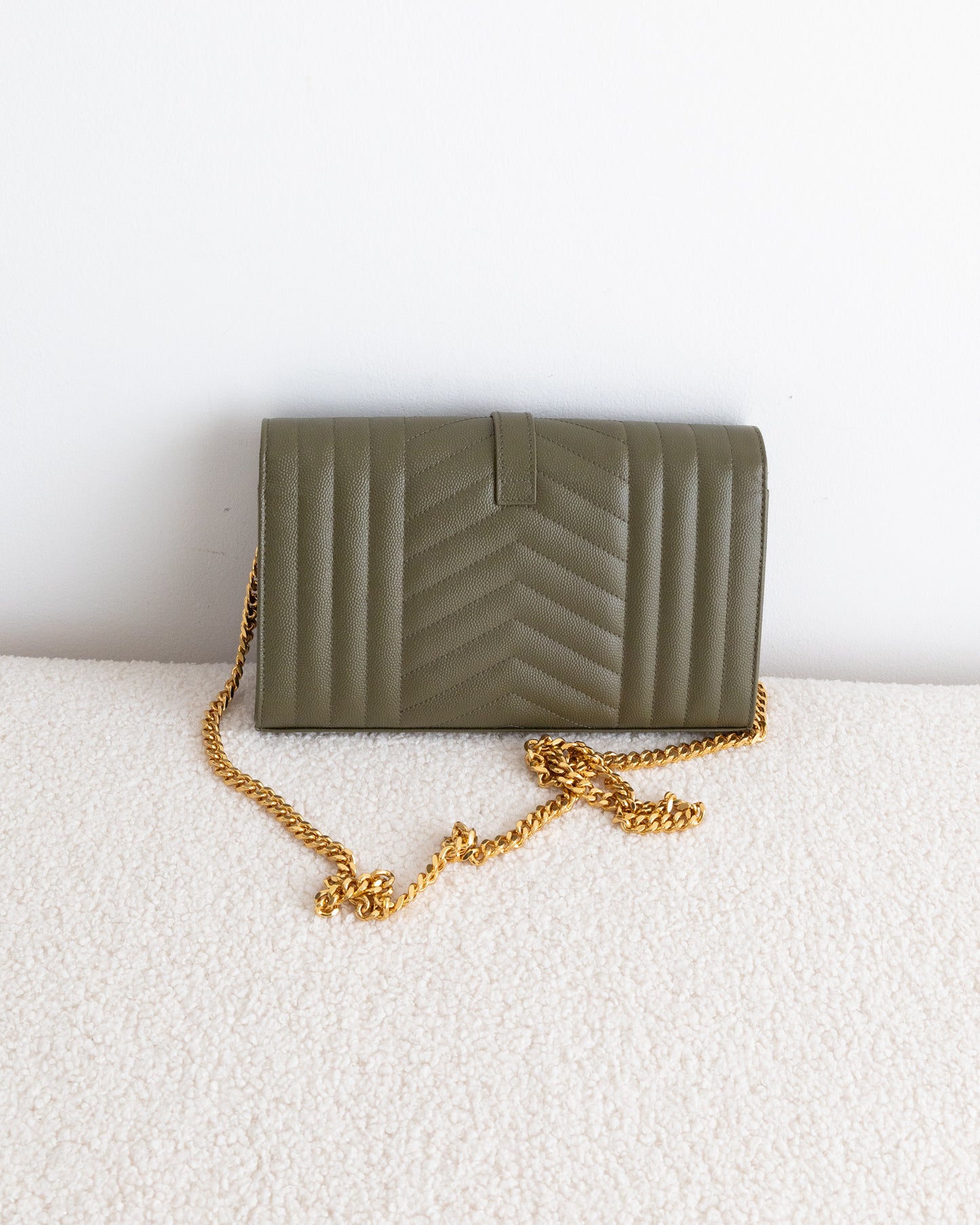 SAINT LAURENT Cassandre WOC