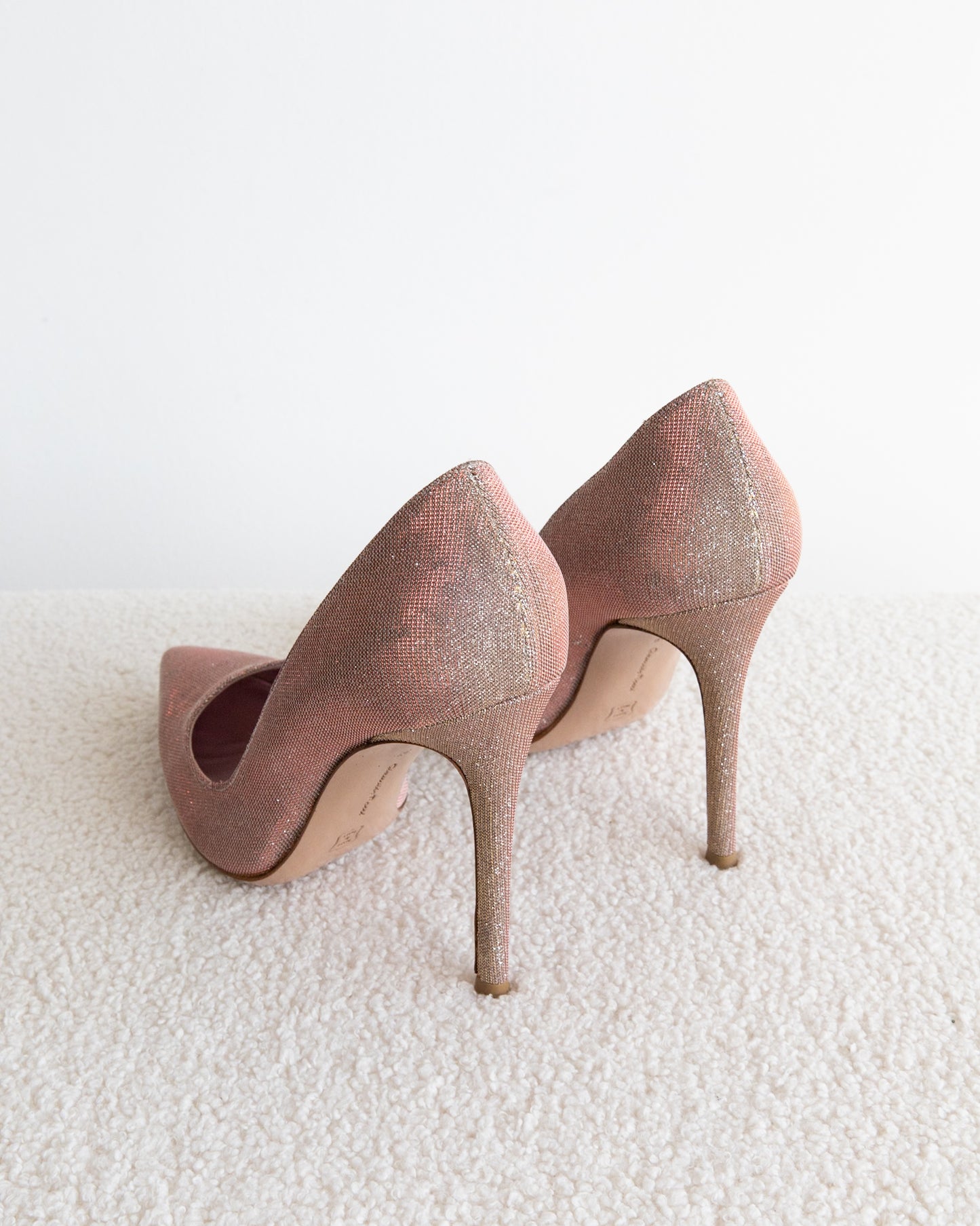 GIANVITO ROSSI Heels 38