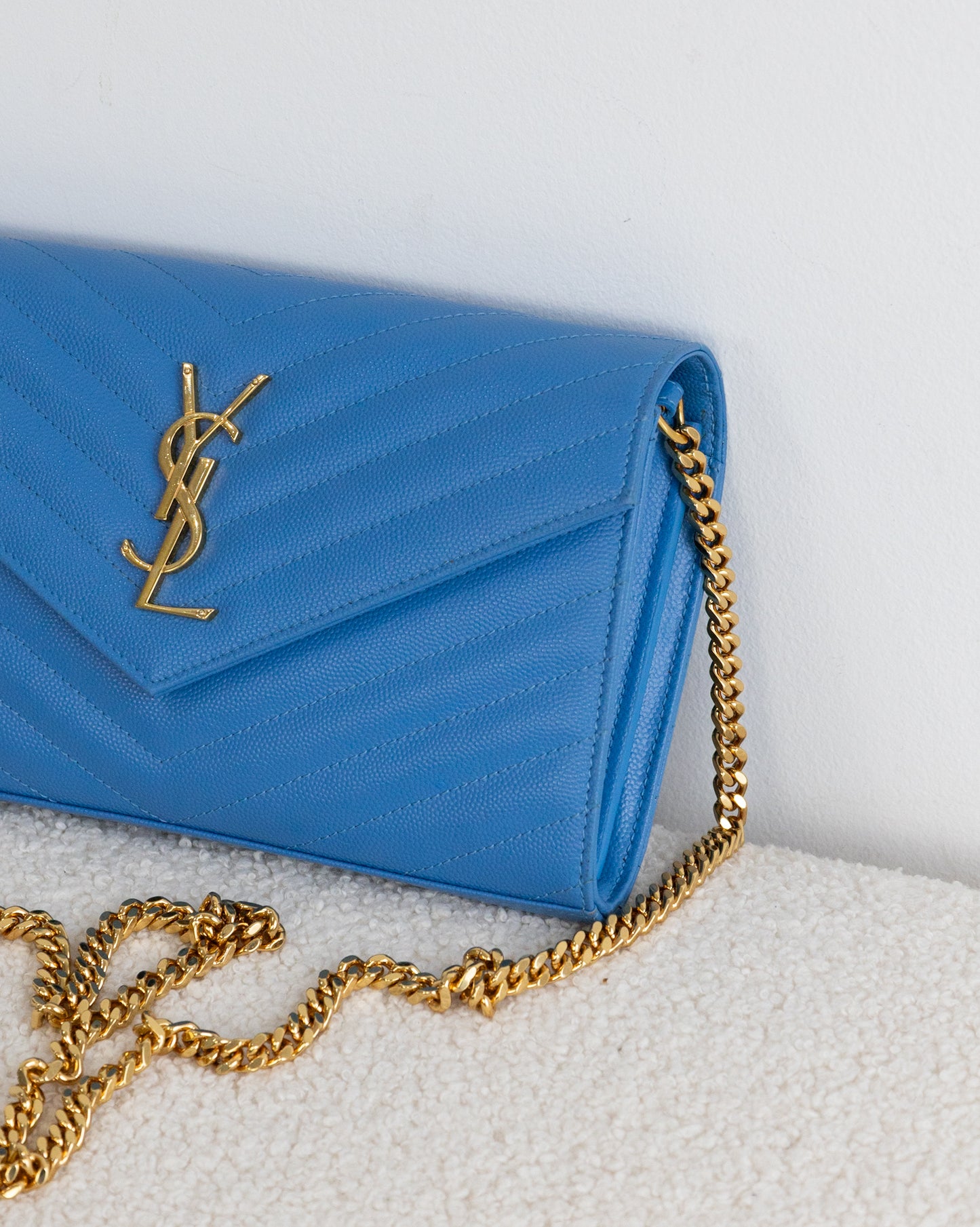 SAINT LAURENT Cassandre WOC