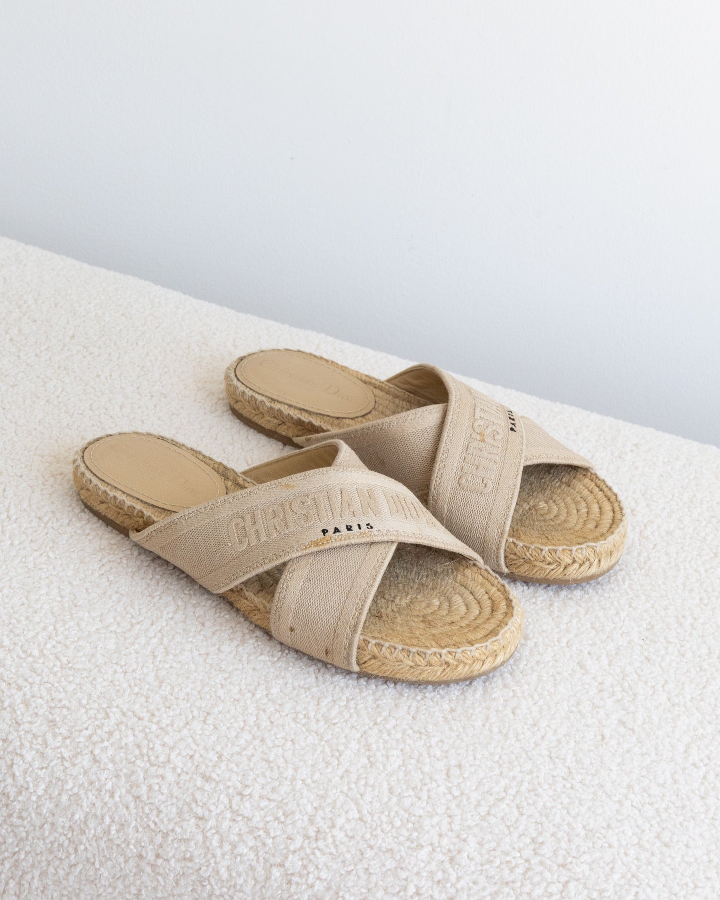 CHRISTIAN DIOR Raffia Slides 38