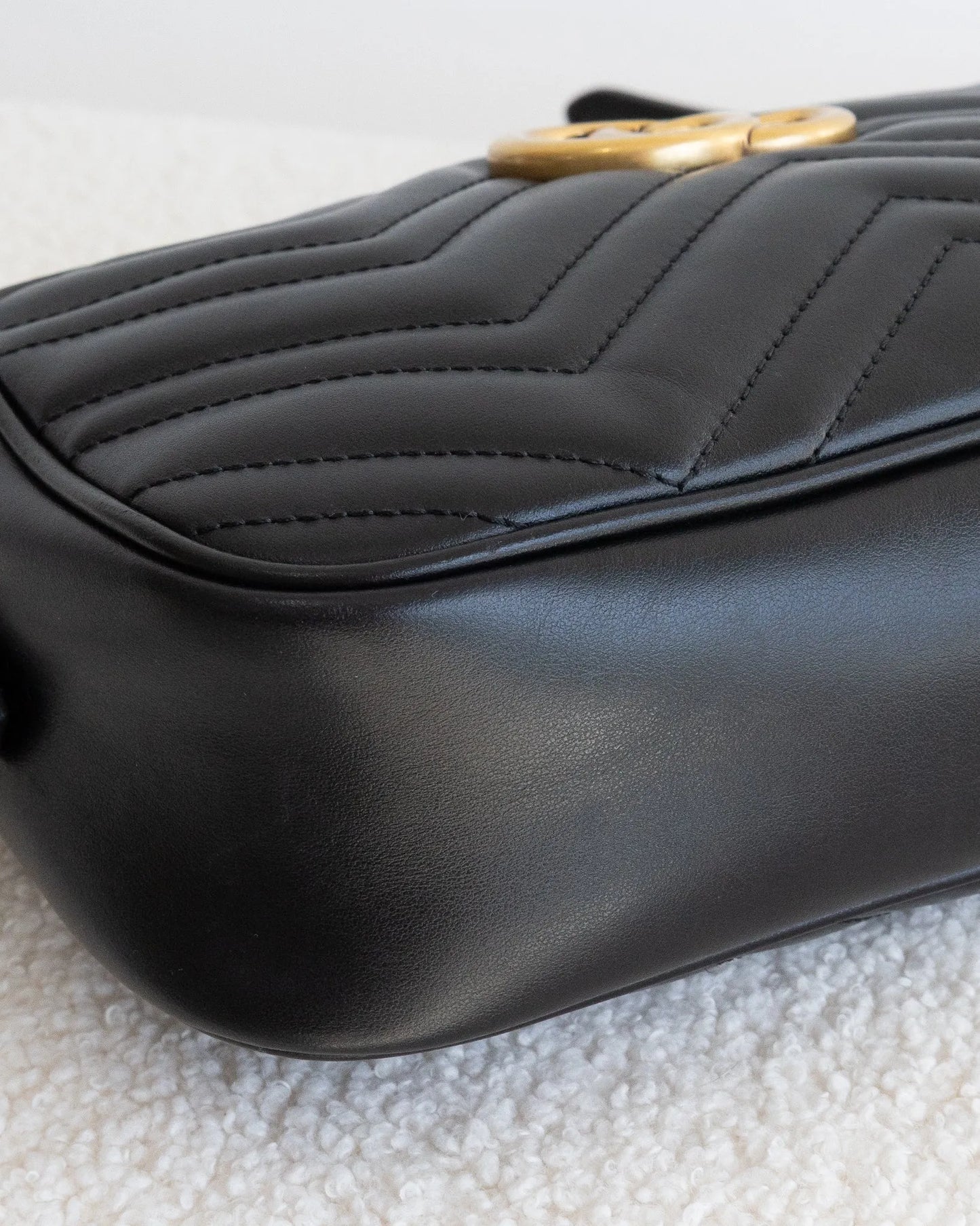 GUCCI Marmont Crossbody