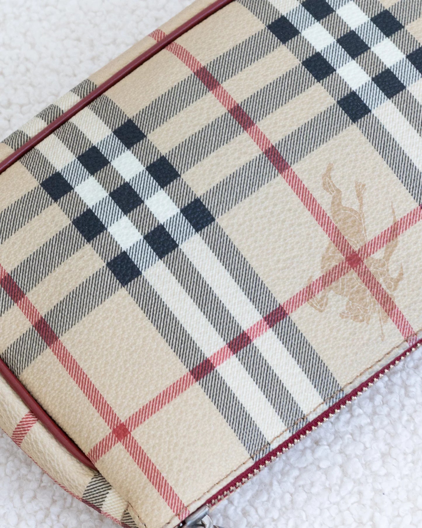 BURBERRY Small Pochette
