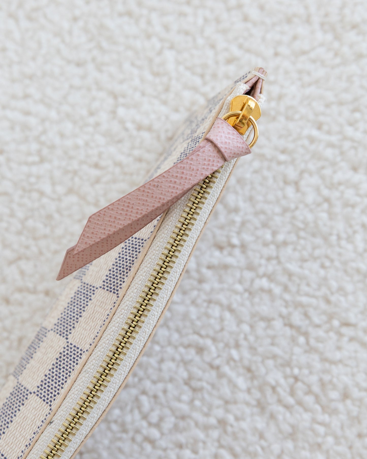 LOUIS VUITTON Pouch