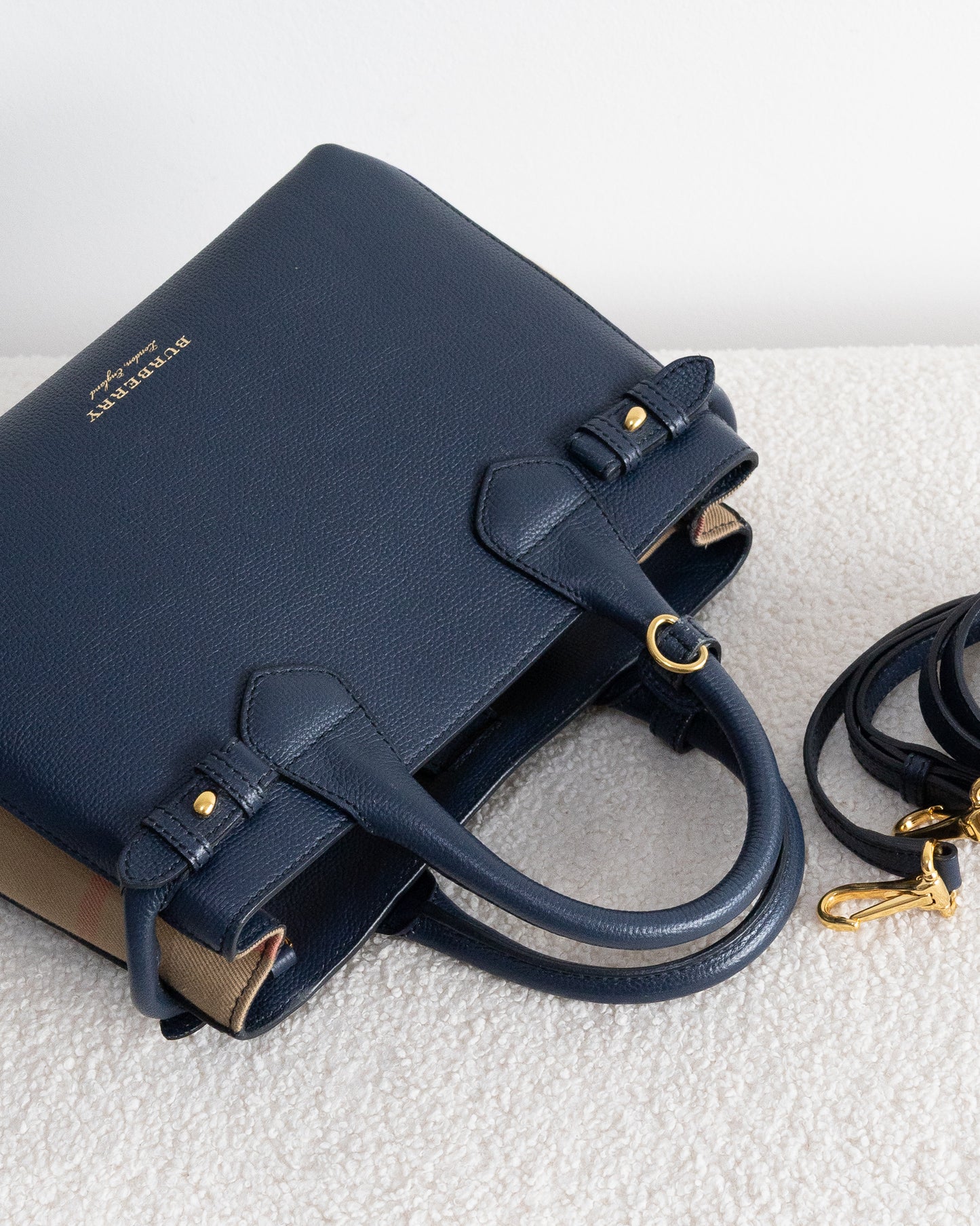 BURBERRY Banner Small