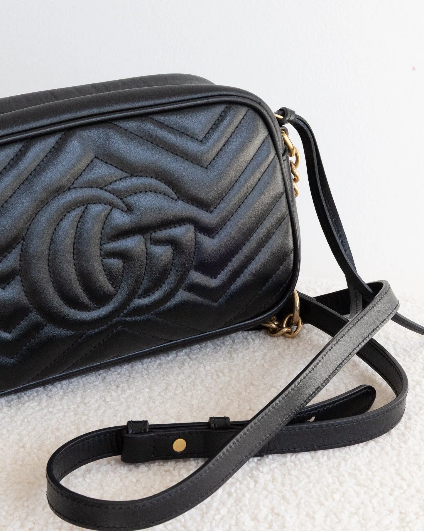 GUCCI Marmont Crossbody