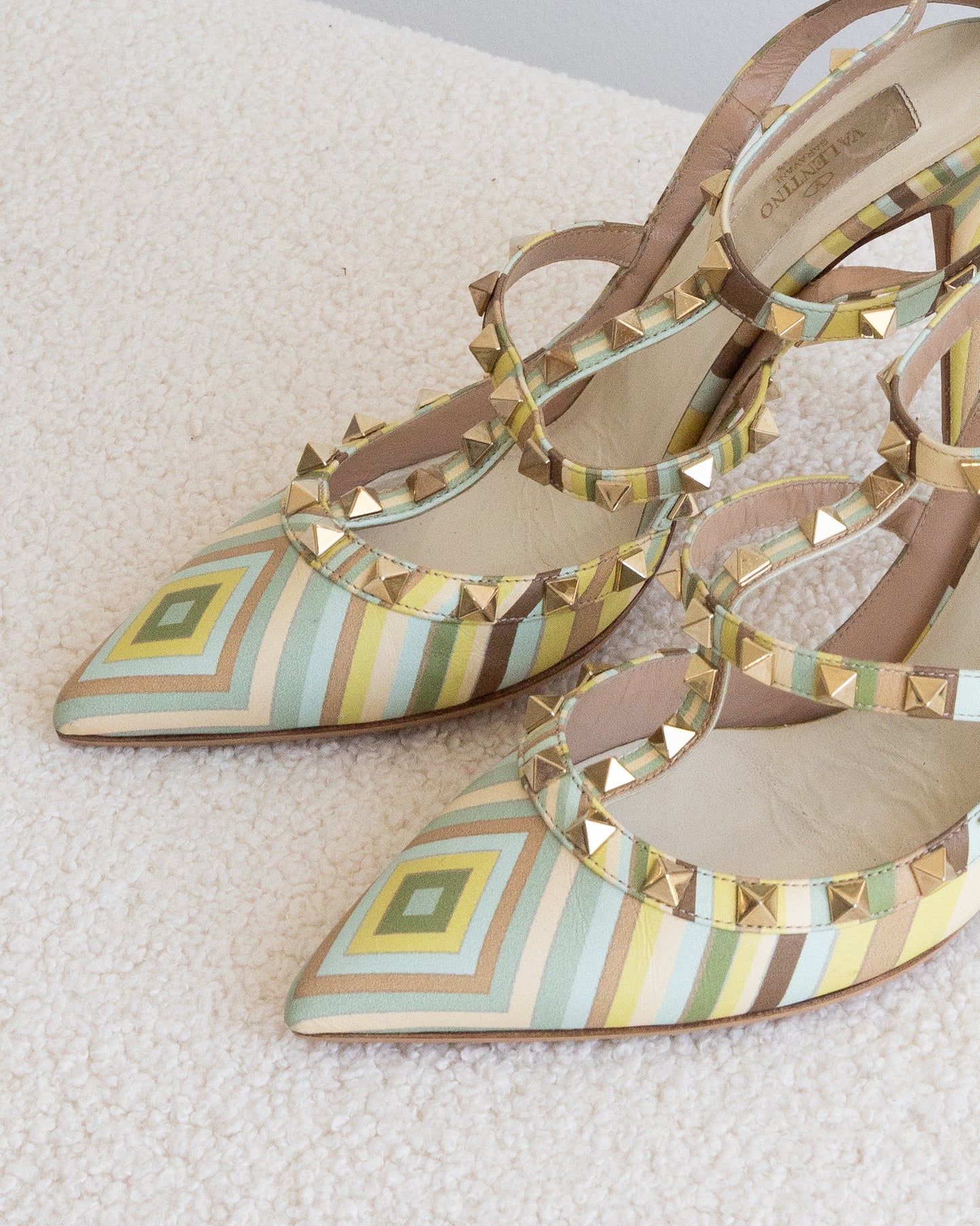 VALENTINO GARAVANI Rockstud 38