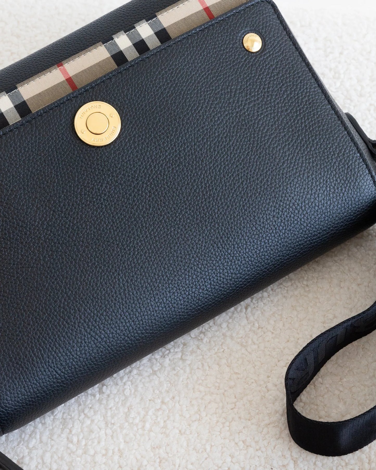 BURBERRY Note
