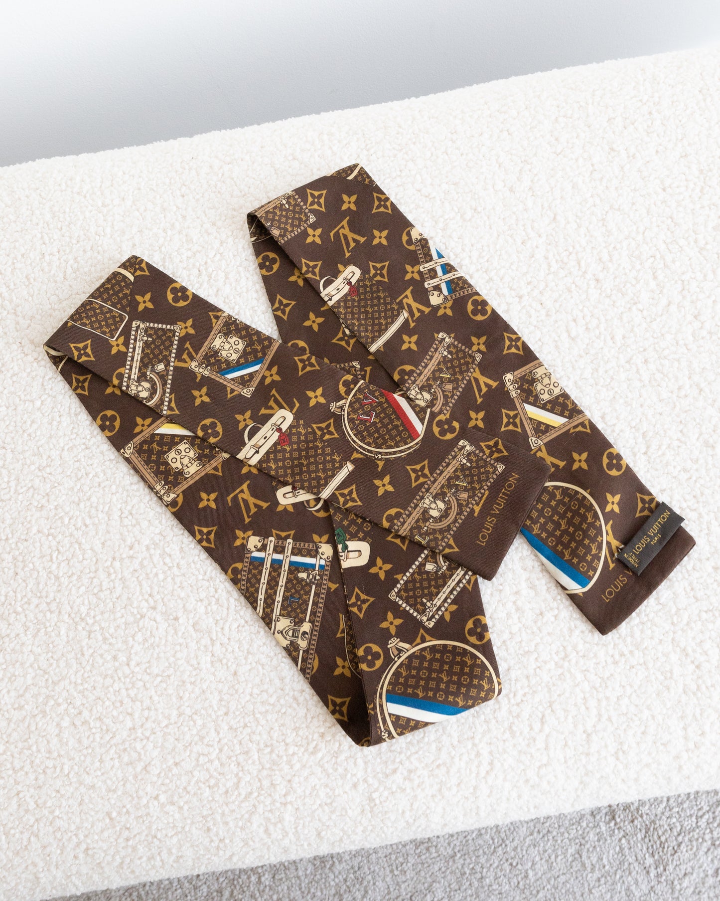 LOUIS VUITTON Twill