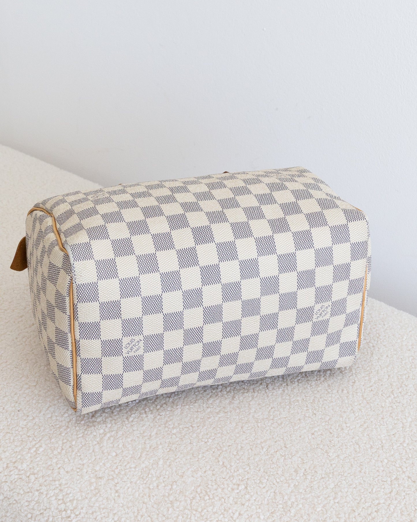 LOUIS VUITTON Speedy 25