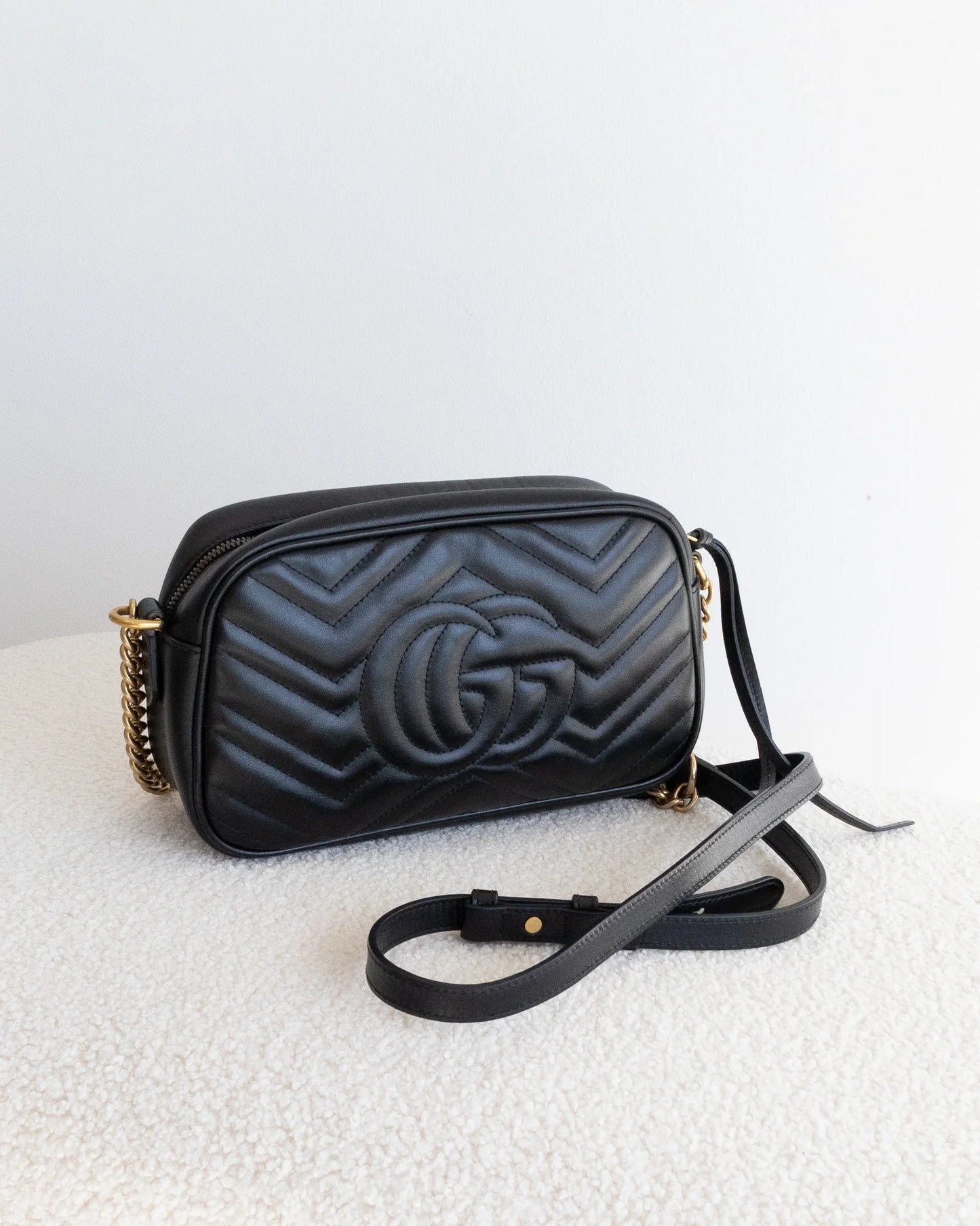 GUCCI Marmont Crossbody