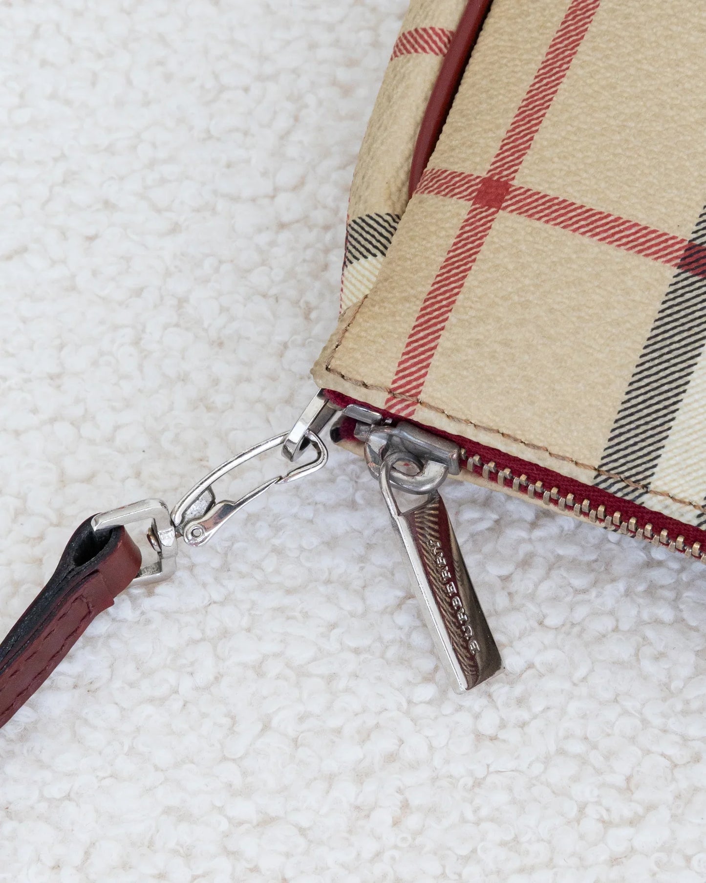 BURBERRY Small Pochette
