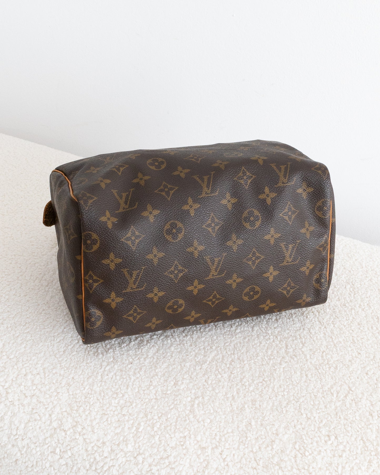 LOUIS VUITTON Speedy 25