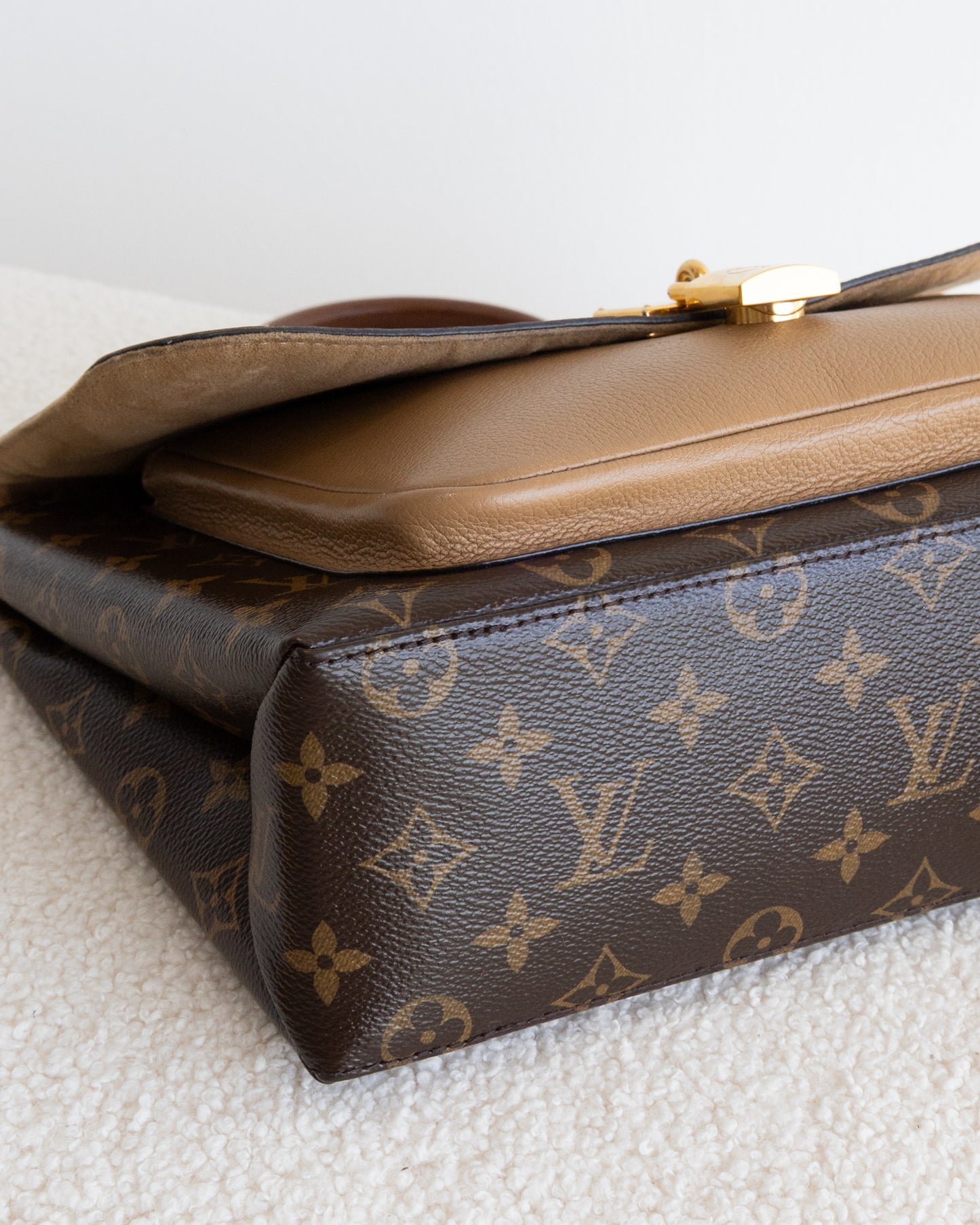 LOUIS VUITTON Marignan