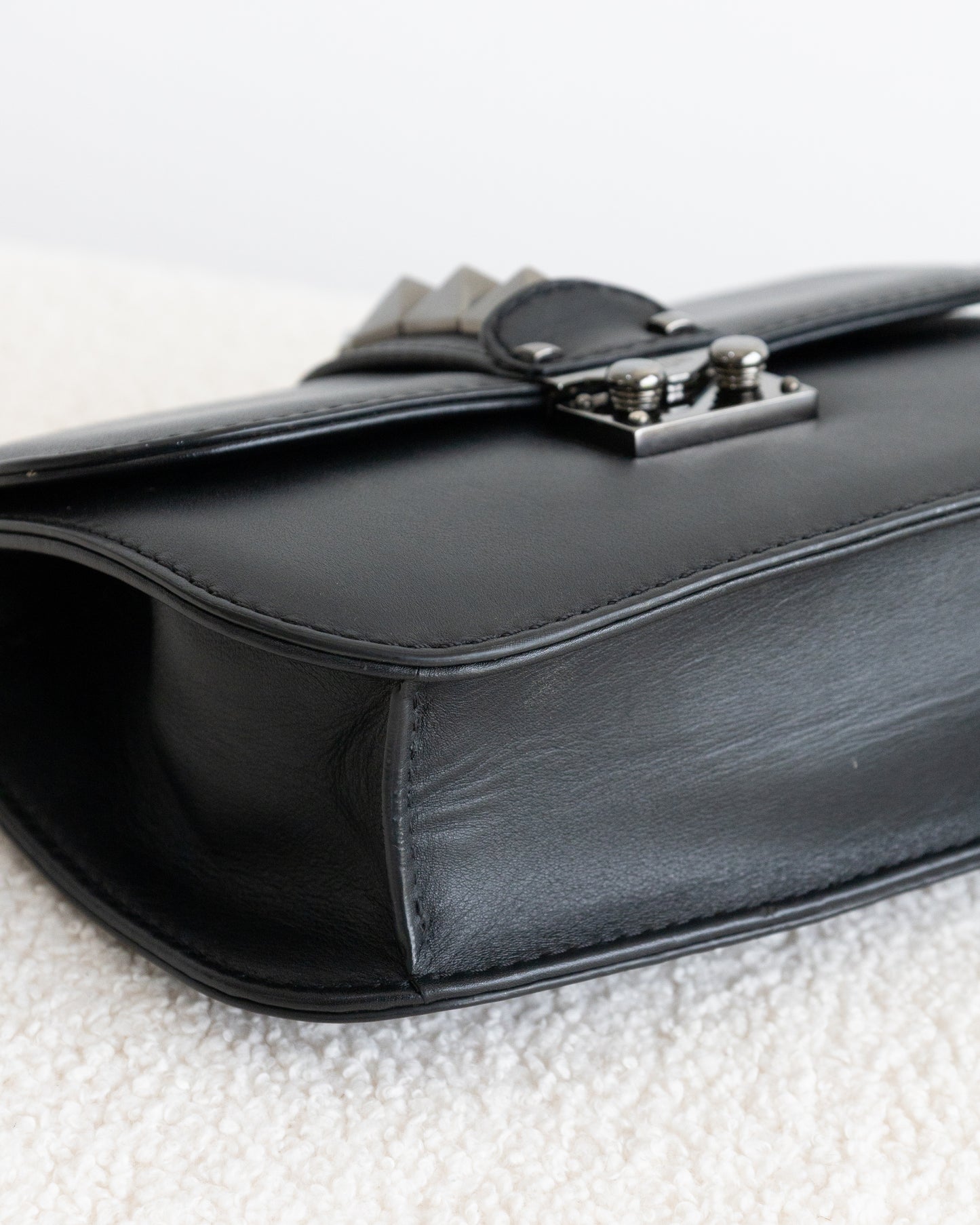 VALENTINO GARAVANI GlamLock