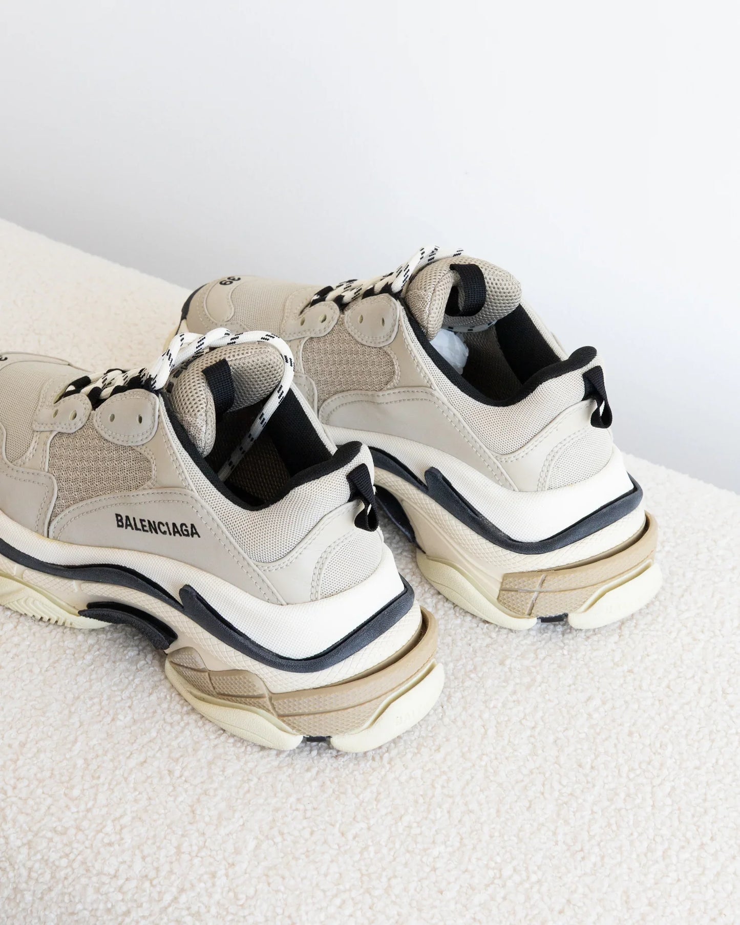 BALENCIAGA TripleS 39 - THE VOG CLOSET