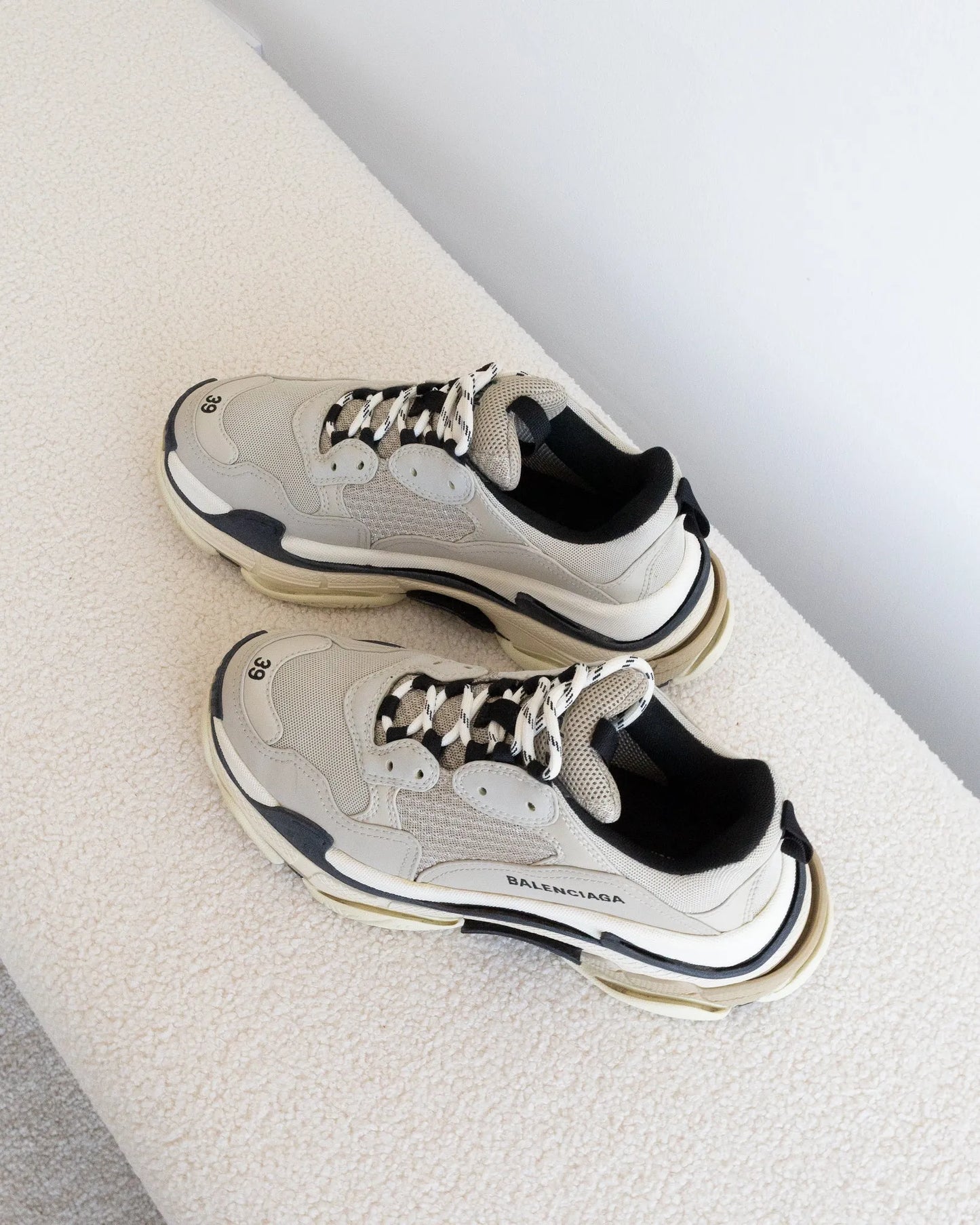 BALENCIAGA TripleS 39 - THE VOG CLOSET