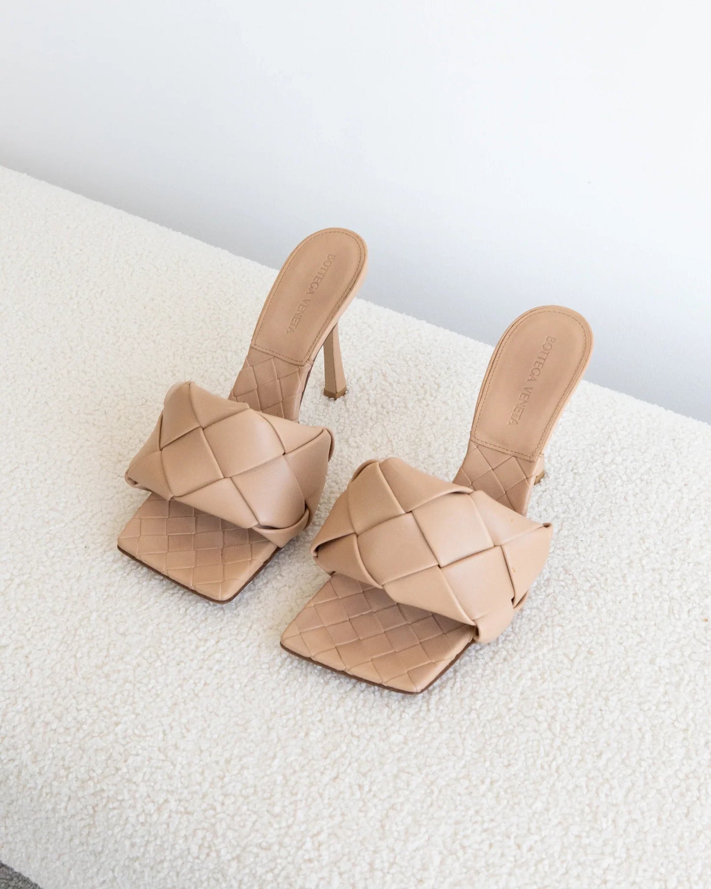 BOTTEGA VENETA Lido Mules 38 - THE VOG CLOSET
