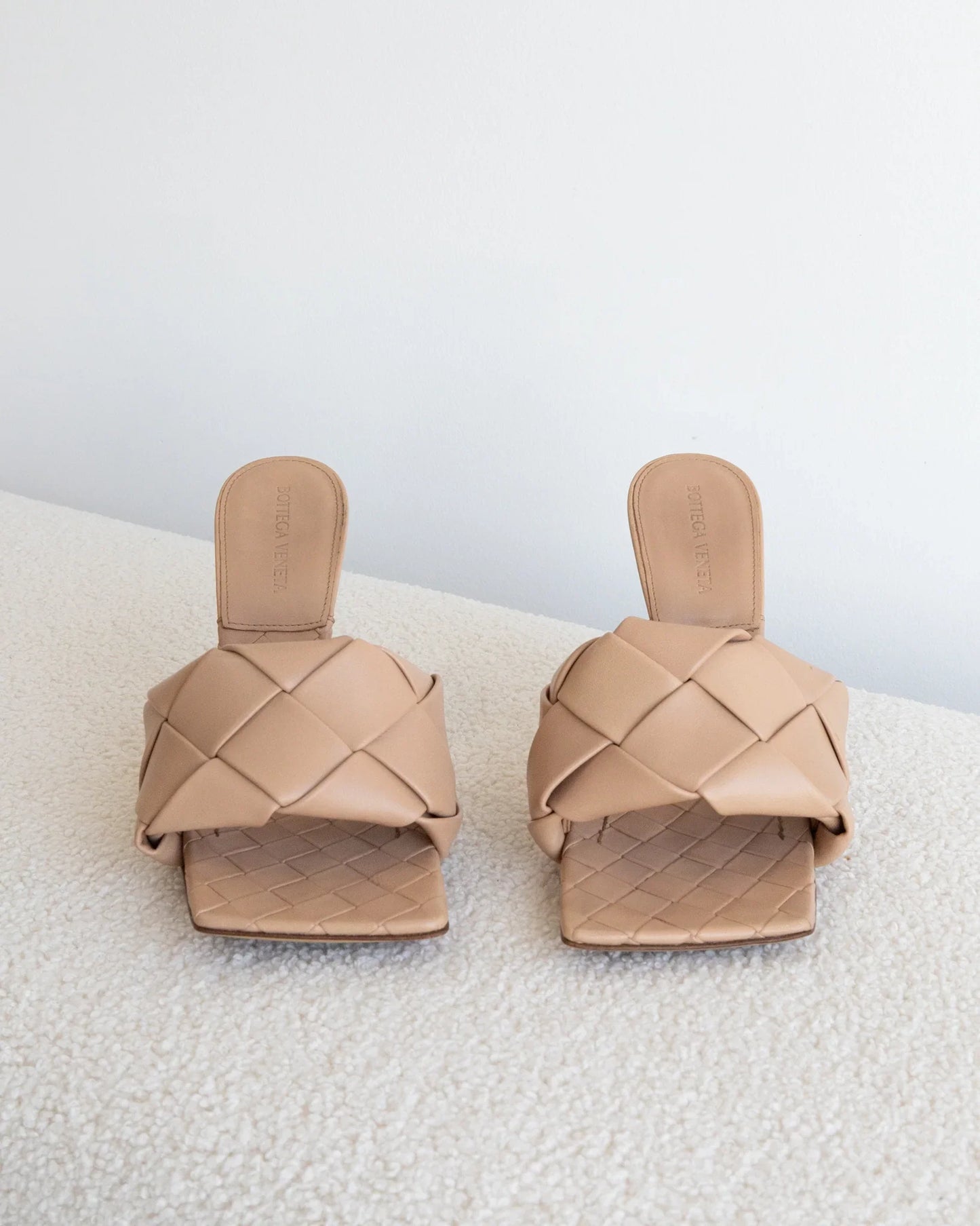 BOTTEGA VENETA Lido Mules 38 - THE VOG CLOSET