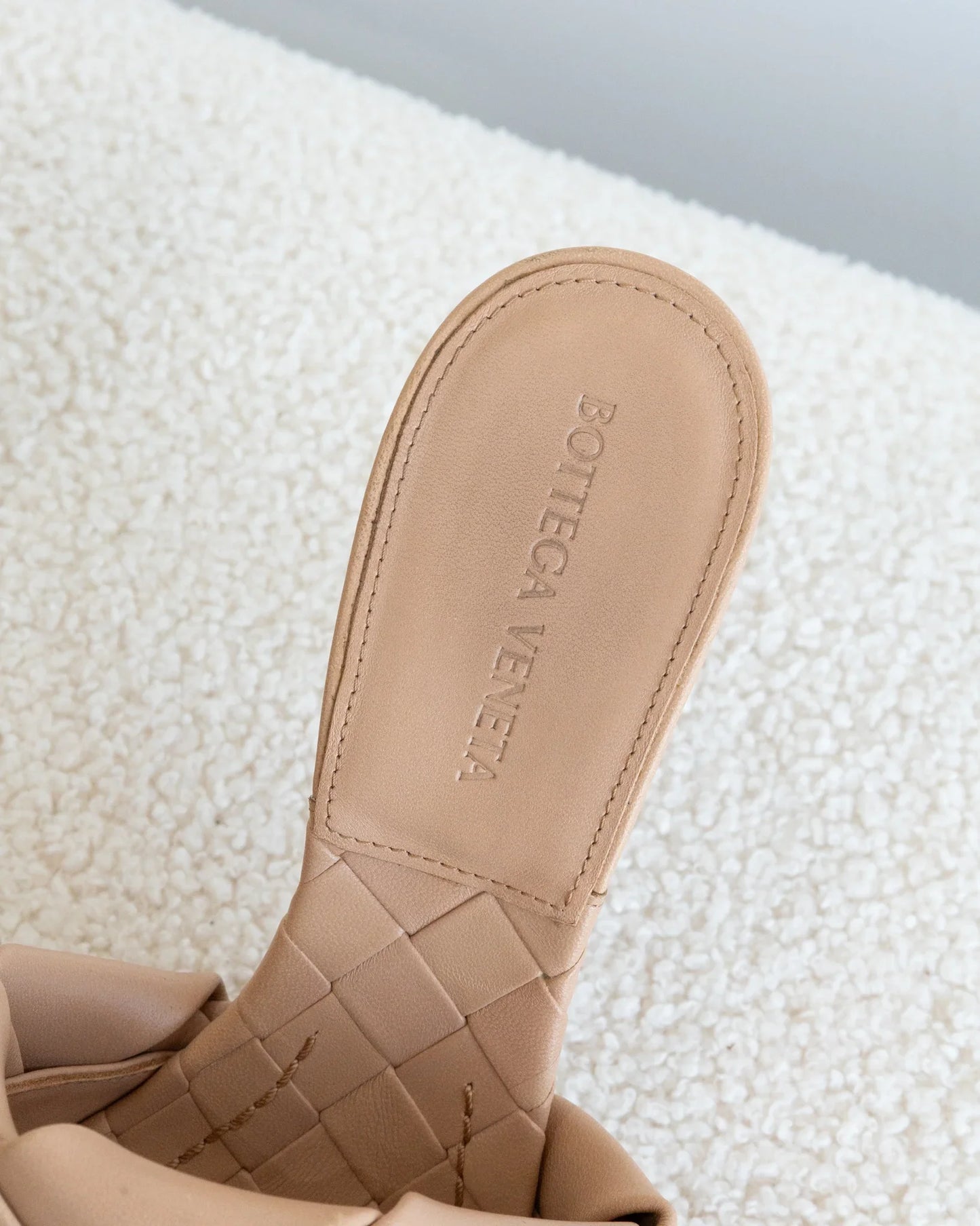BOTTEGA VENETA Lido Mules 38 - THE VOG CLOSET