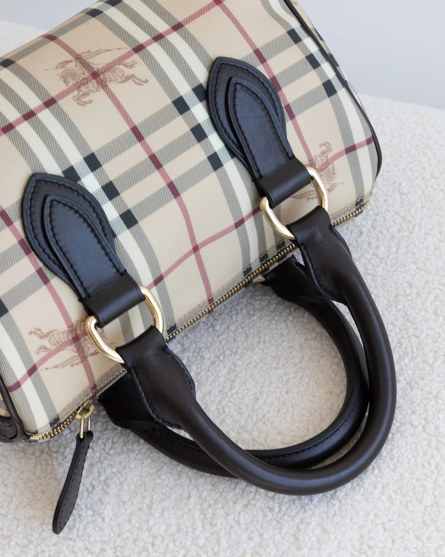 BURBERRY Bauletto - THE VOG CLOSET