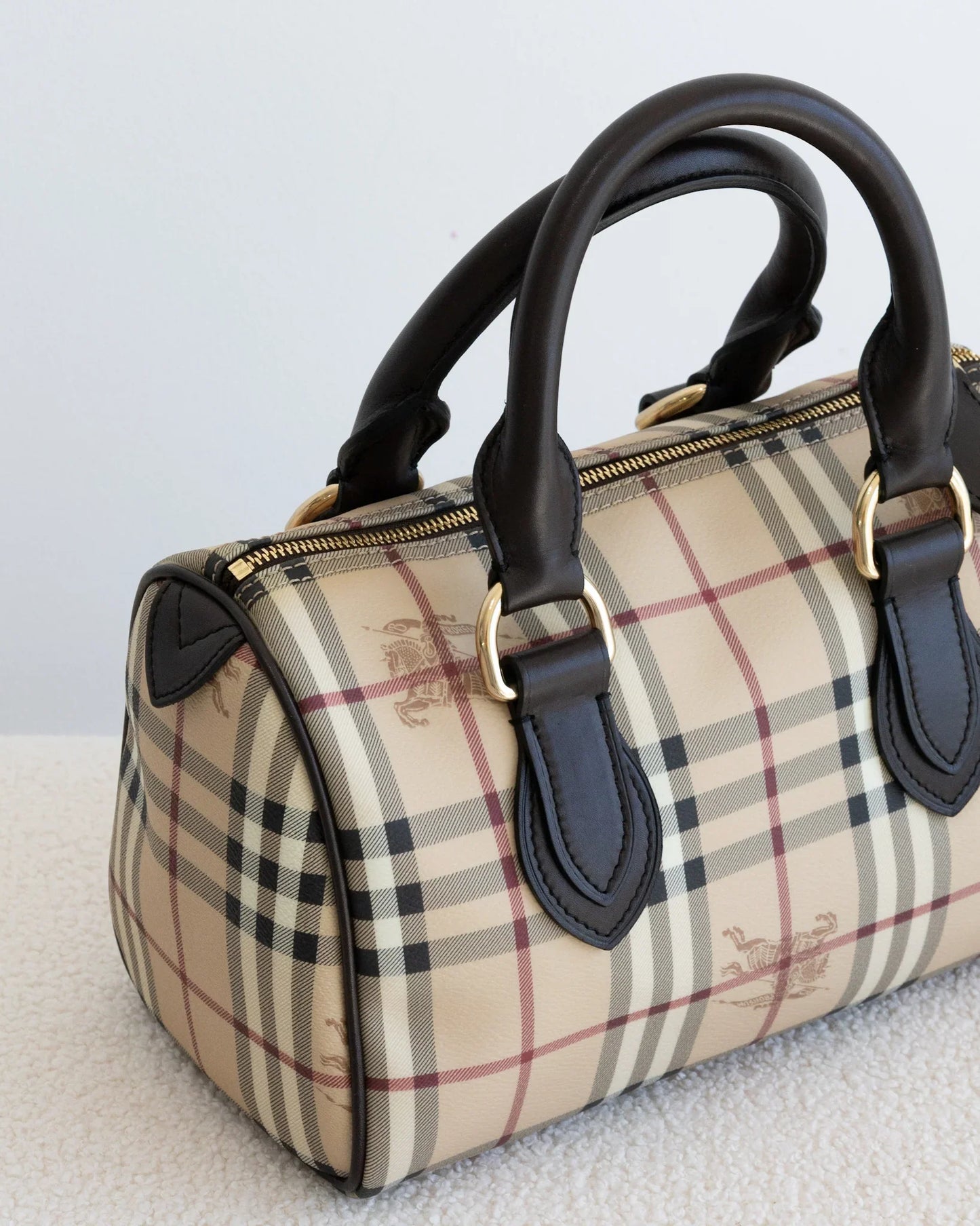 BURBERRY Bauletto - THE VOG CLOSET