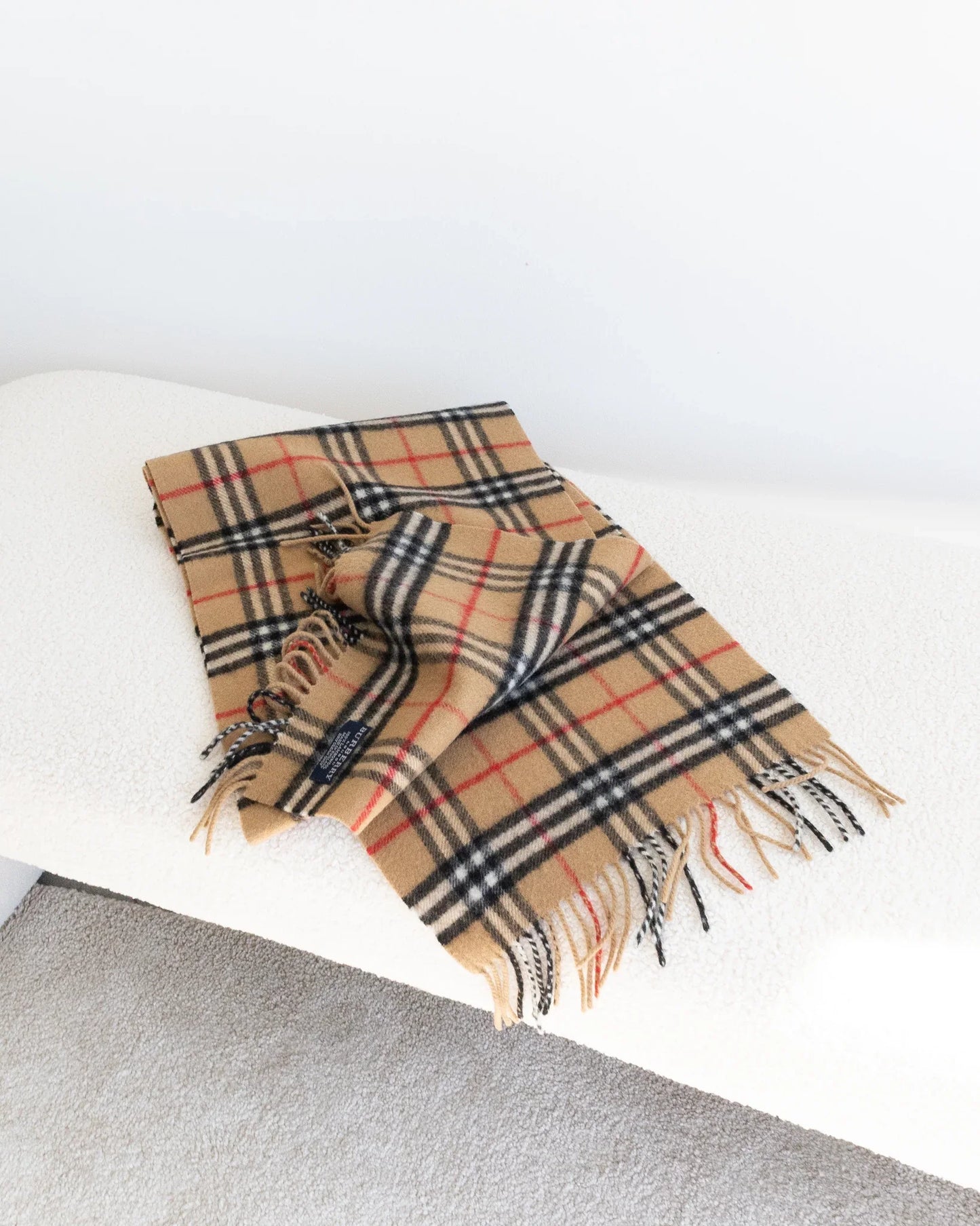 BURBERRY Scarf - THE VOG CLOSET