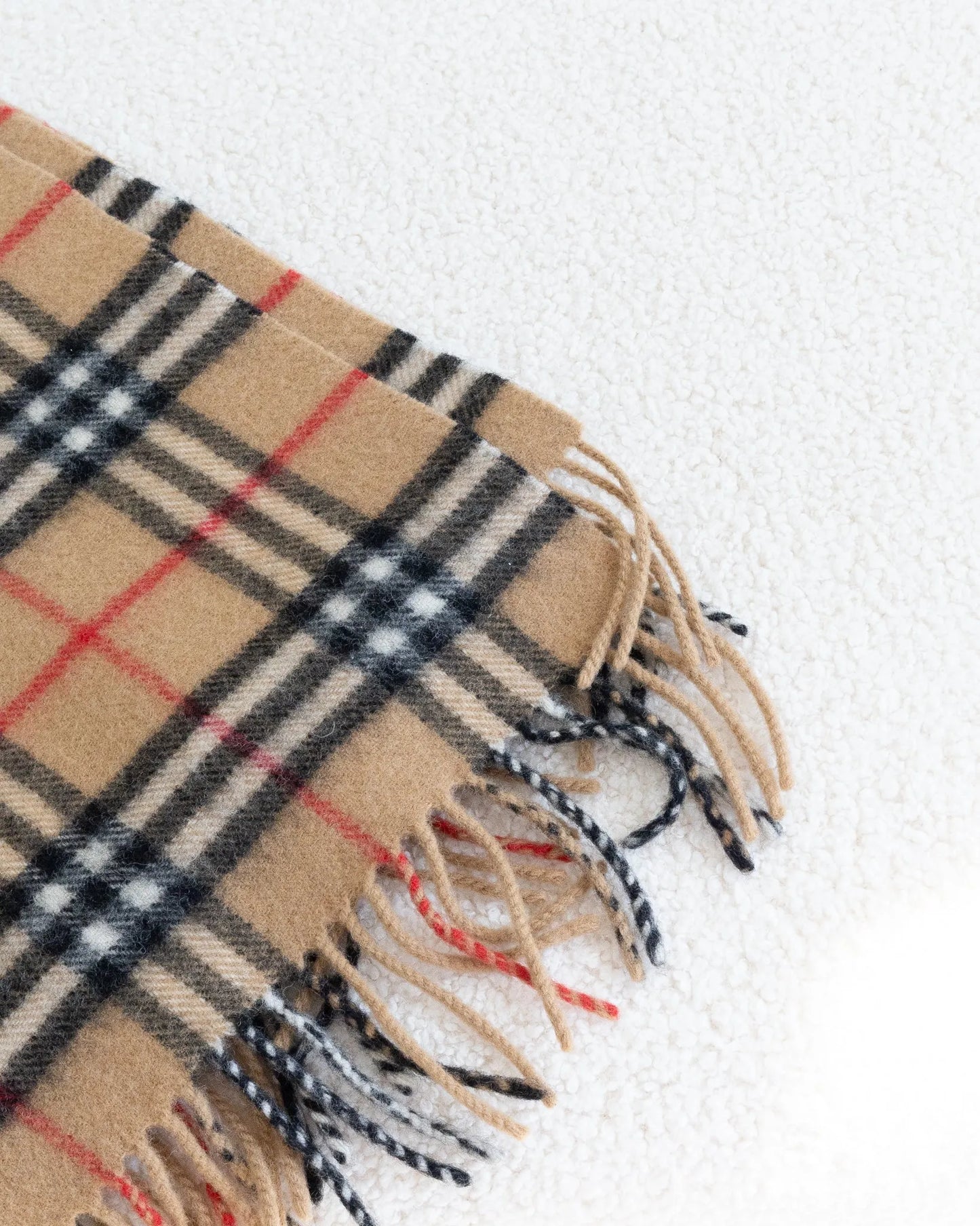 BURBERRY Scarf - THE VOG CLOSET