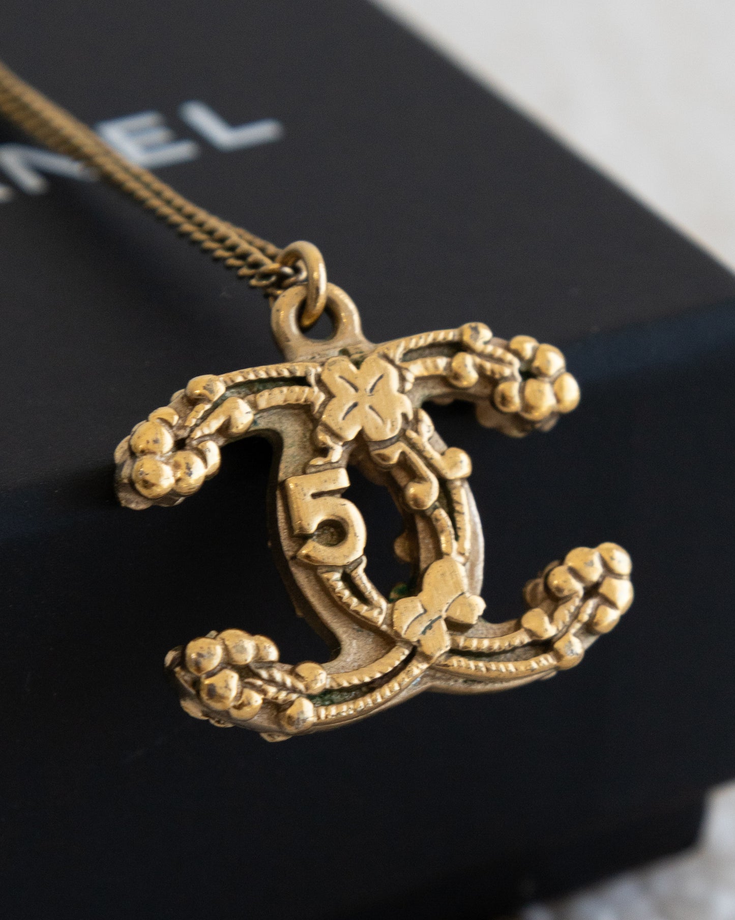 CHANEL CC Necklace - THE VOG CLOSET