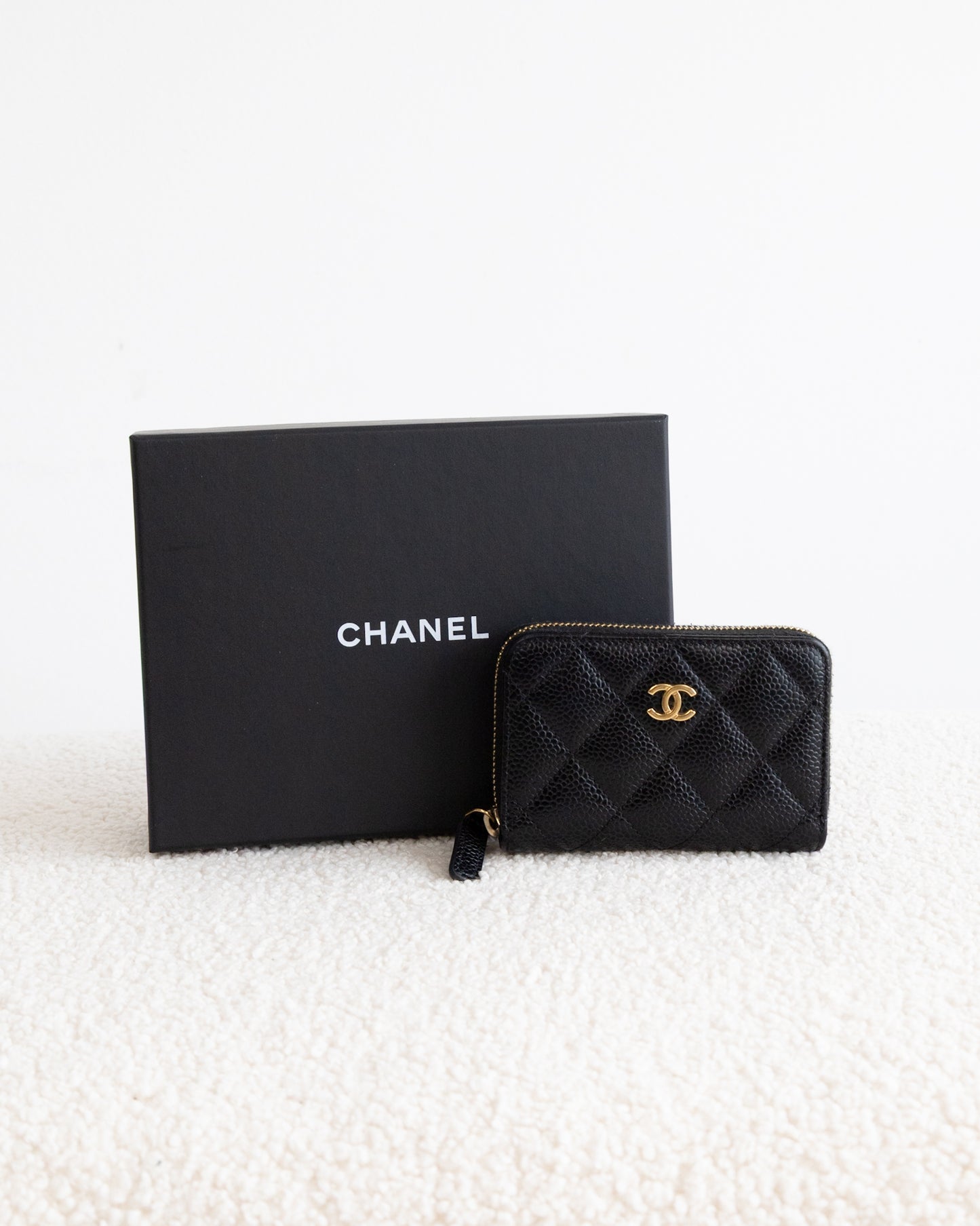 CHANEL CC Wallet - THE VOG CLOSET