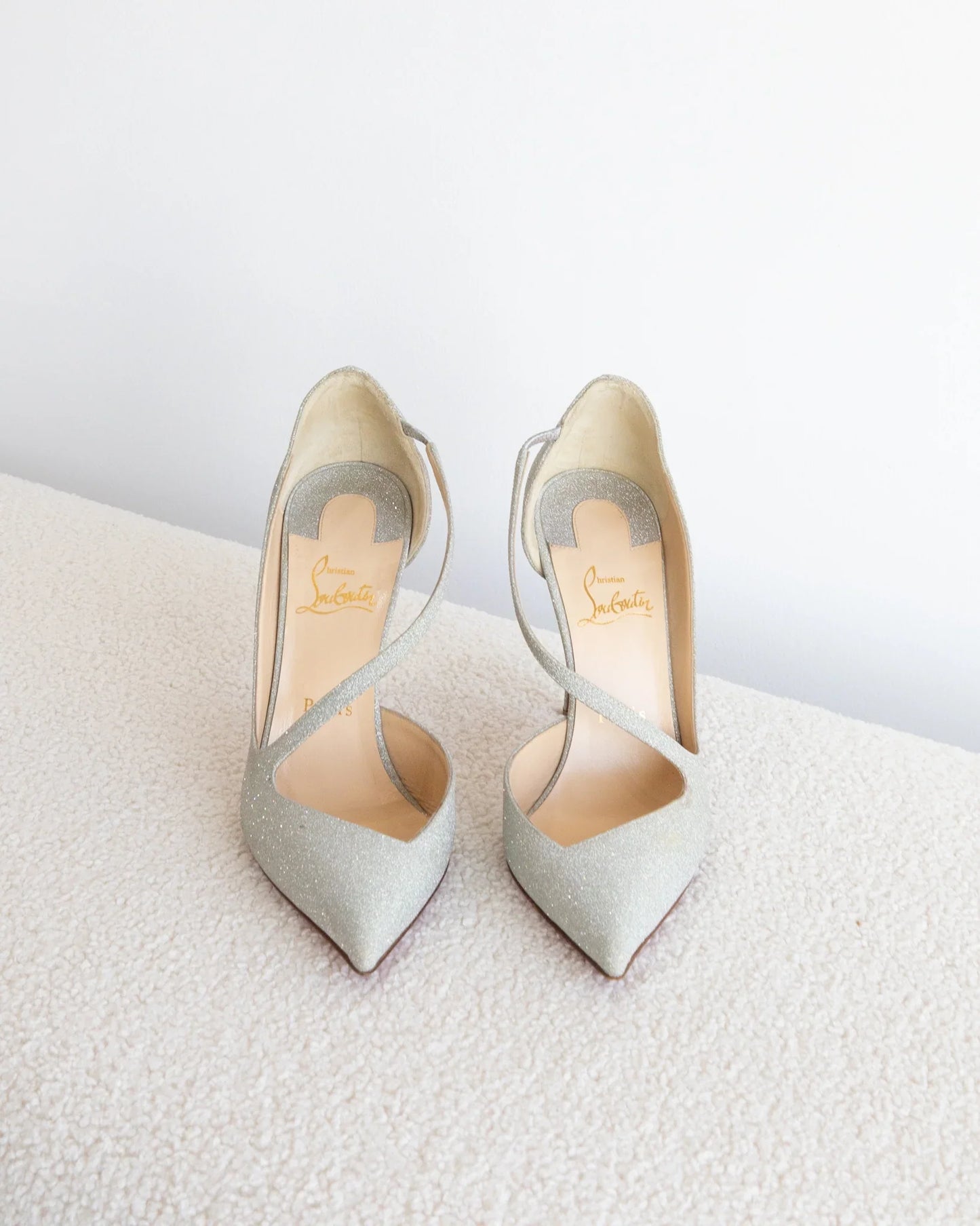 CHRISTIAN LOUBOUTIN 38 - THE VOG CLOSET