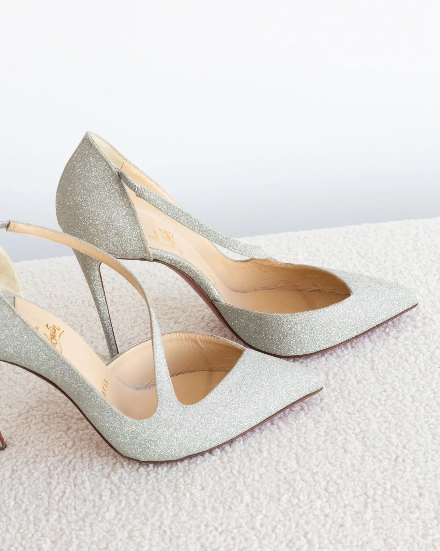 CHRISTIAN LOUBOUTIN 38 - THE VOG CLOSET