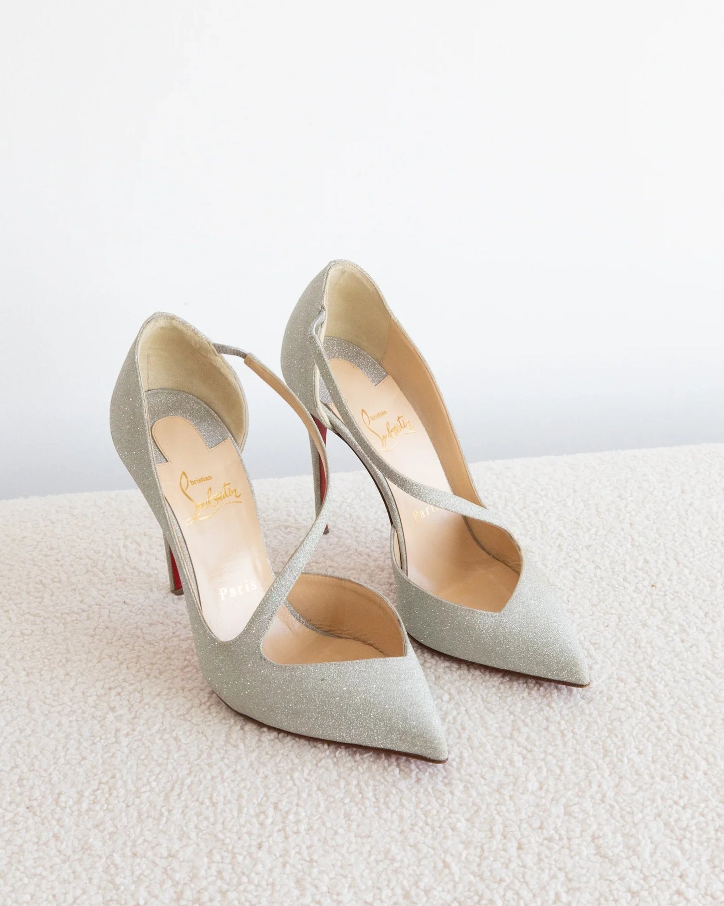 CHRISTIAN LOUBOUTIN 38 - THE VOG CLOSET