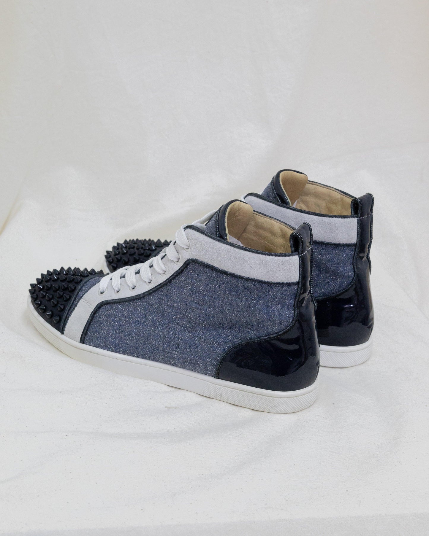 CHRISTIAN LOUBOUTIN Sneakers 39,5 - THE VOG CLOSET
