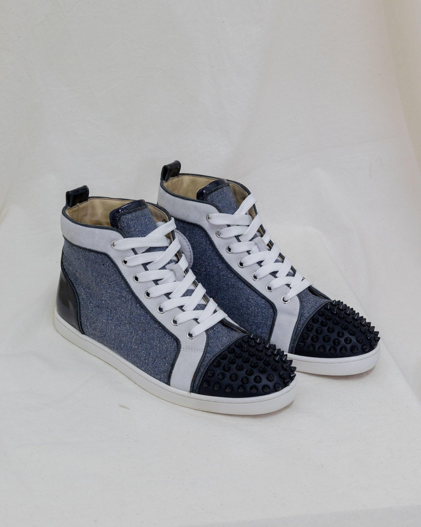 CHRISTIAN LOUBOUTIN Sneakers 39,5 - THE VOG CLOSET