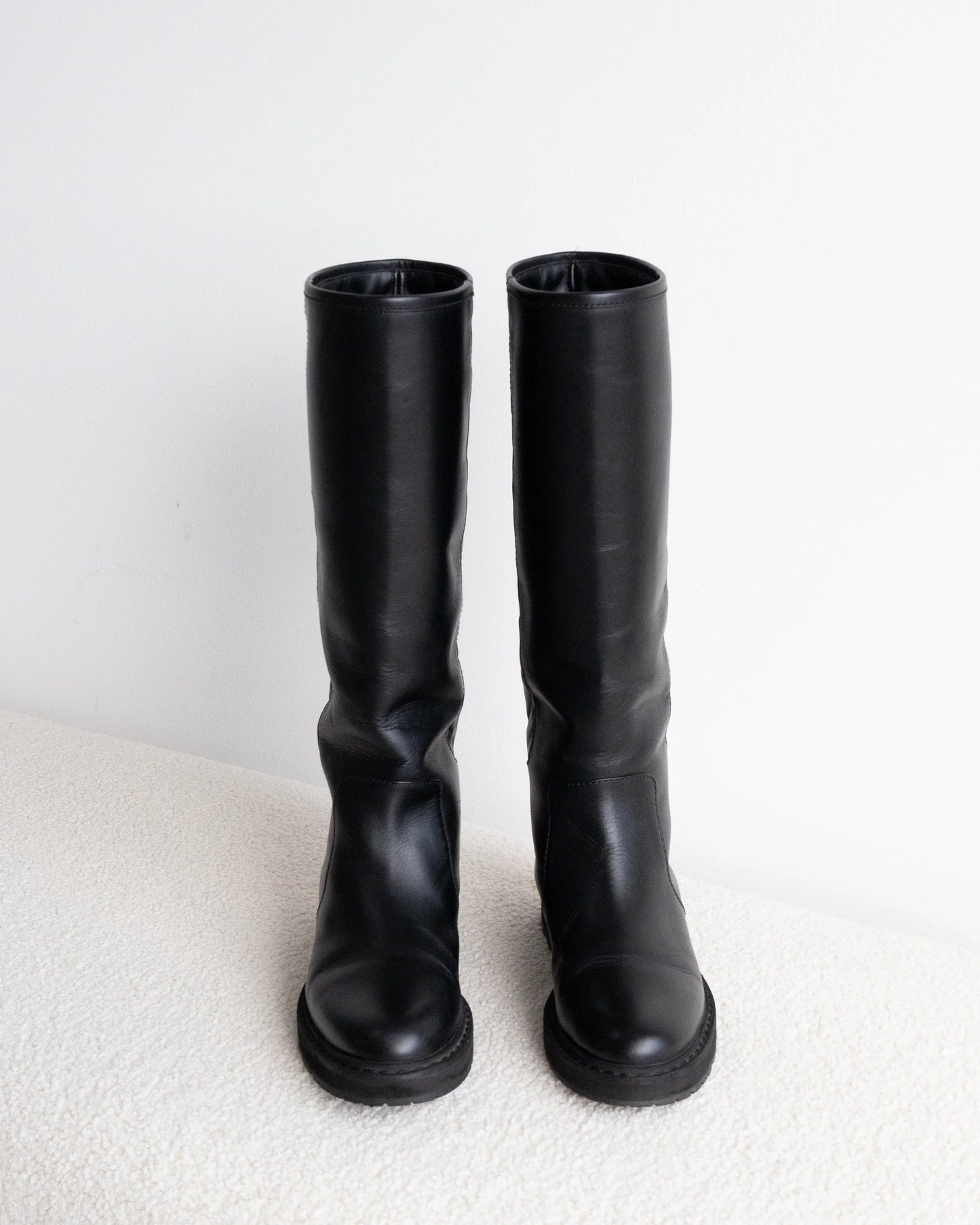 FENDI FF Boots 35 - THE VOG CLOSET