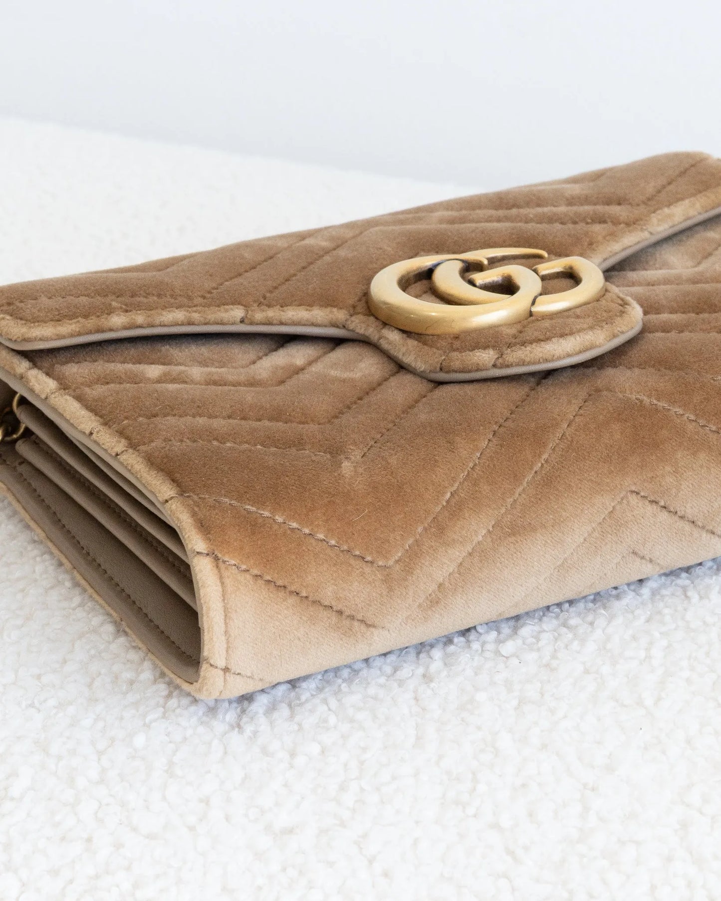 GUCCI GG Marmont WOC - THE VOG CLOSET