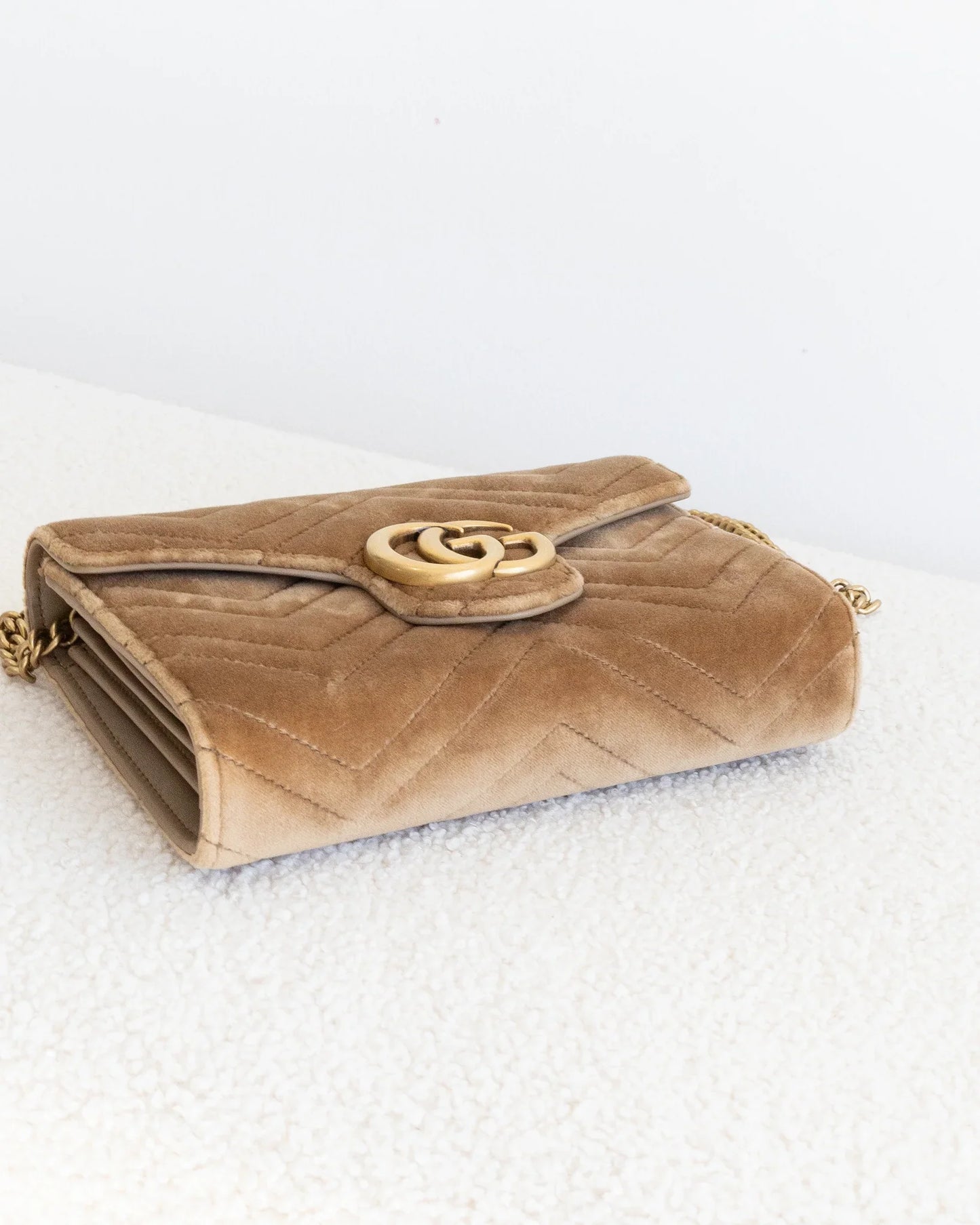 GUCCI GG Marmont WOC - THE VOG CLOSET