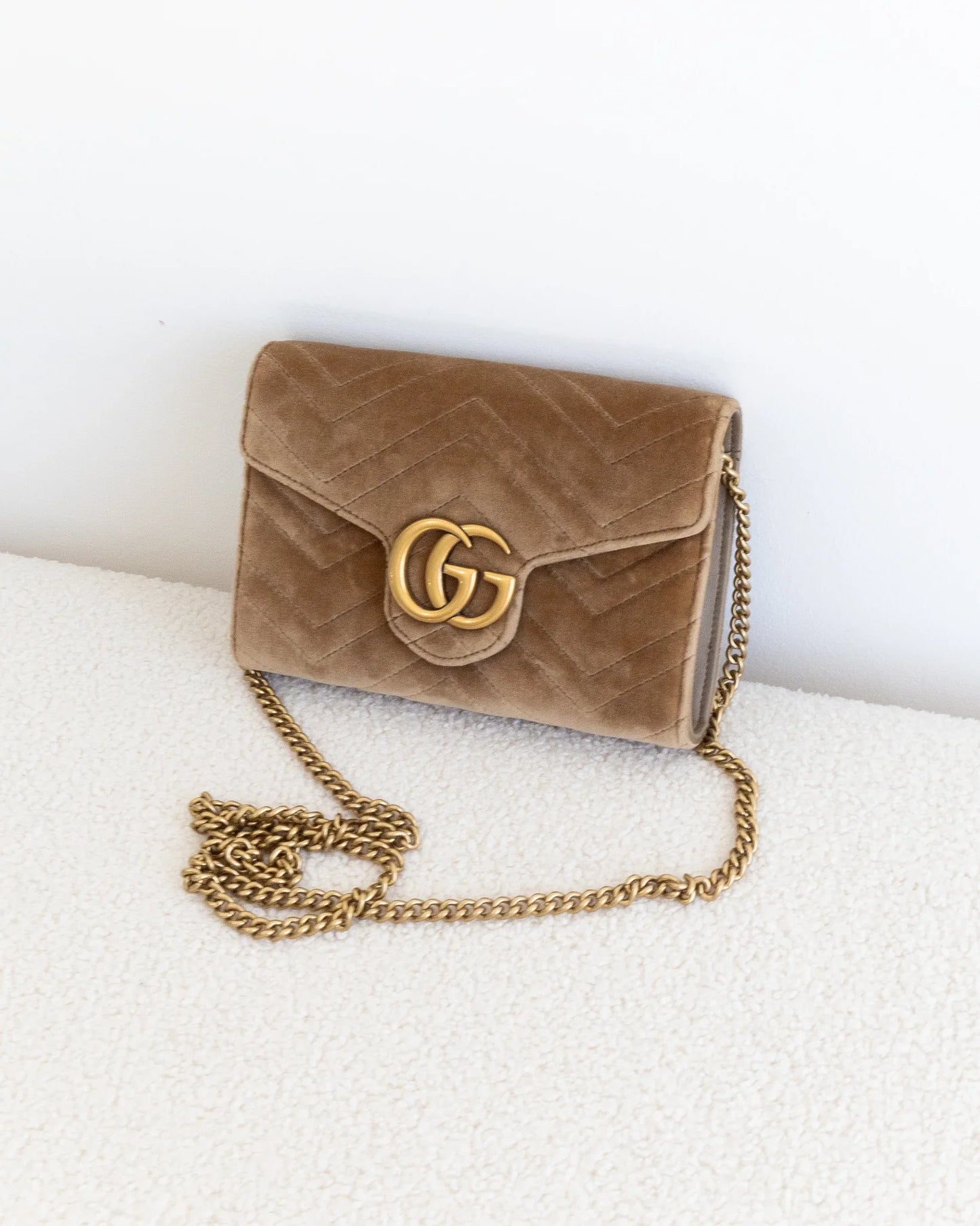 GUCCI GG Marmont WOC - THE VOG CLOSET