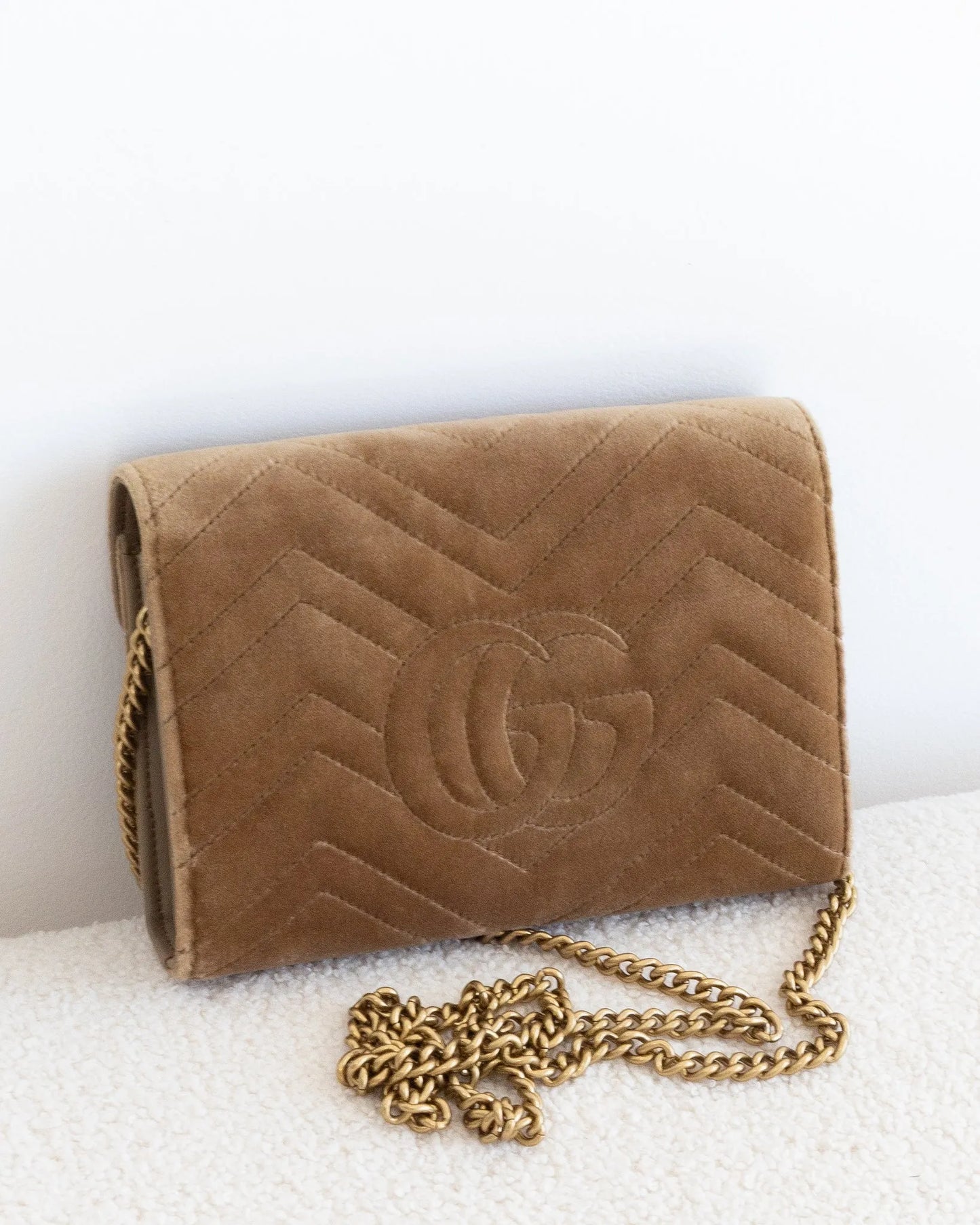 GUCCI GG Marmont WOC - THE VOG CLOSET