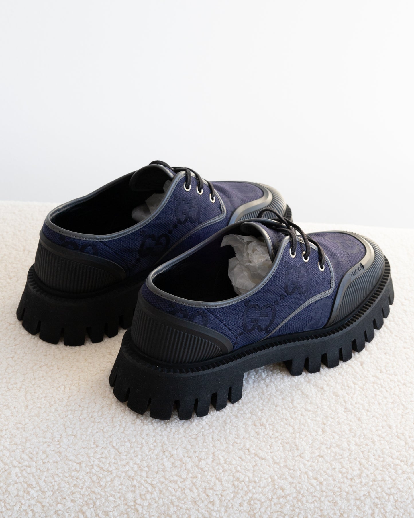 GUCCI Maxi Sneakers 42 - THE VOG CLOSET