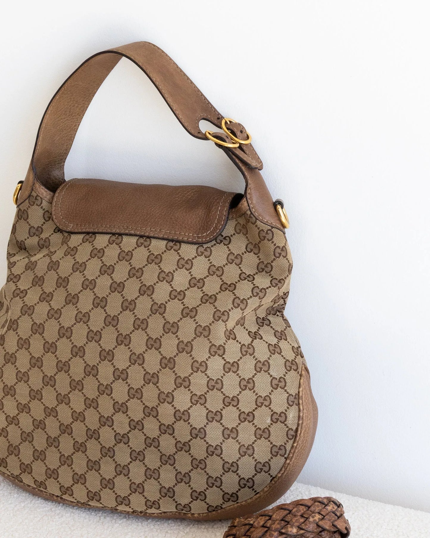 GUCCI Pelham - THE VOG CLOSET