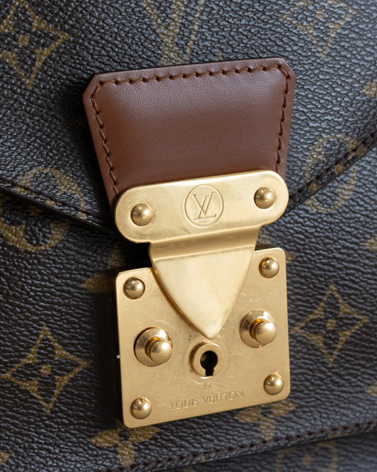 LOUIS VUITTON Monceau