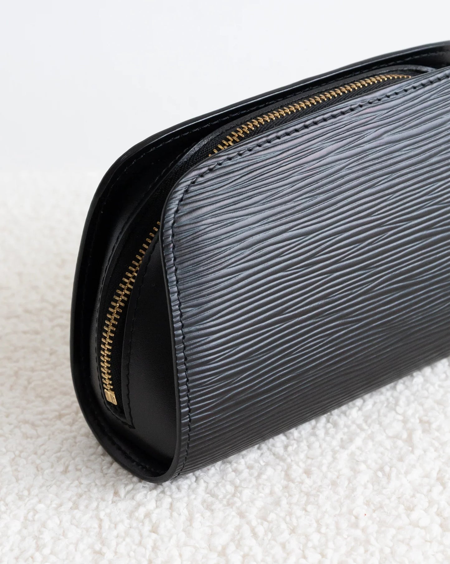 LOUIS VUITTON Pouch - THE VOG CLOSET