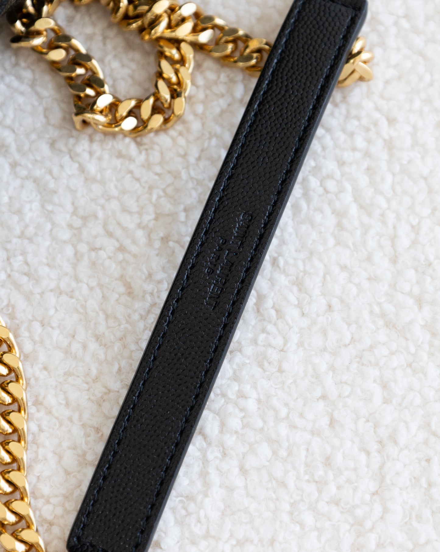 SAINT LAURENT Envelope M - THE VOG CLOSET