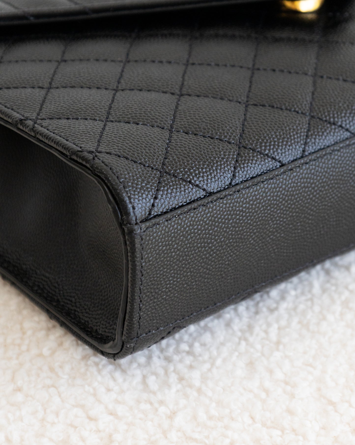 SAINT LAURENT Envelope M - THE VOG CLOSET
