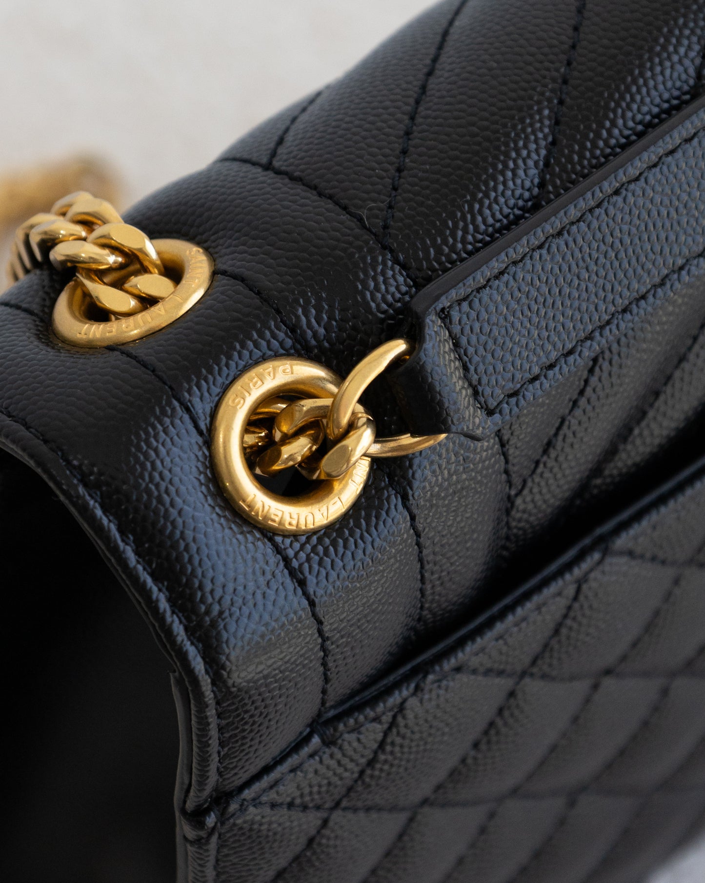 SAINT LAURENT Envelope M - THE VOG CLOSET