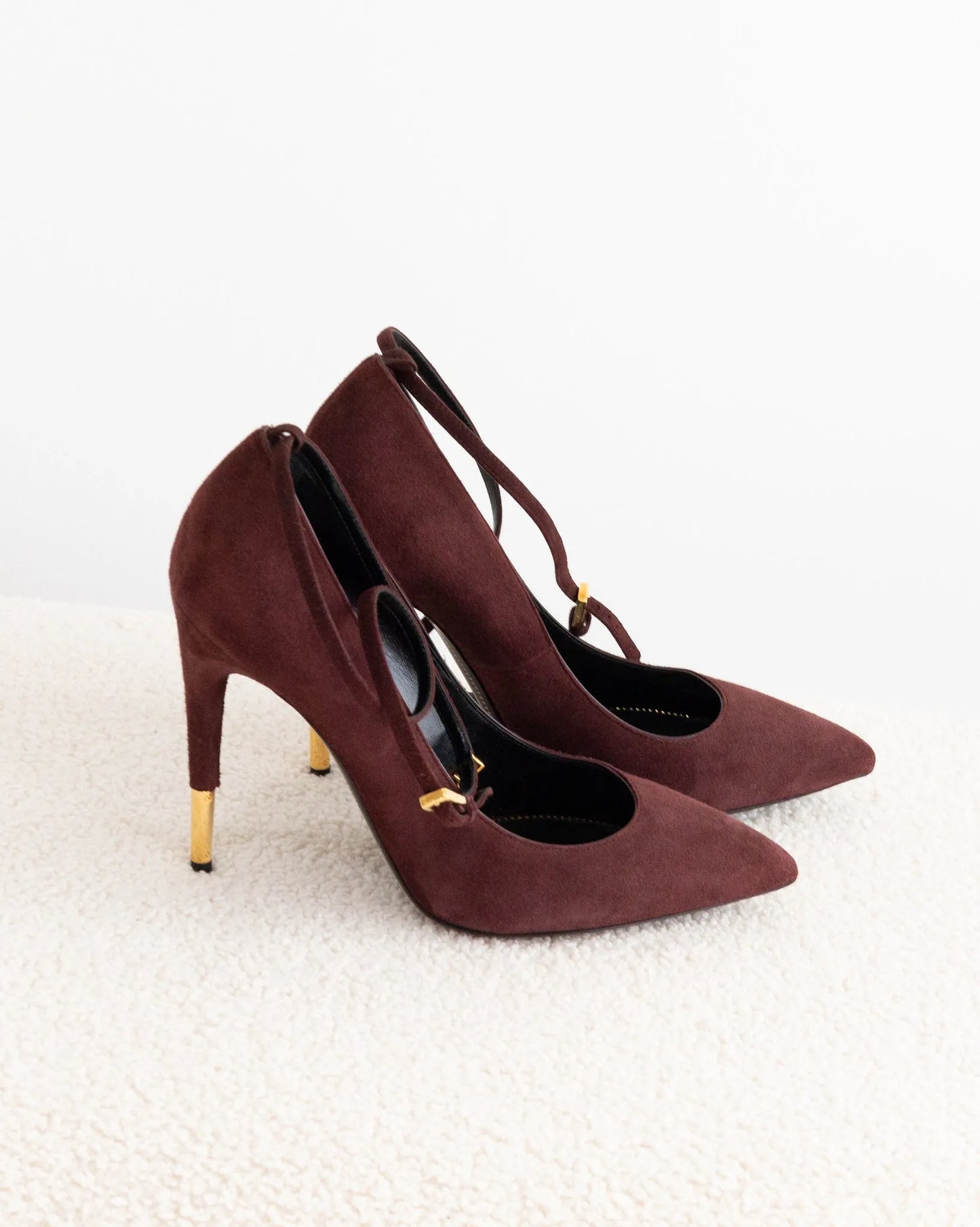 TOM FORD Padlock 39 - THE VOG CLOSET