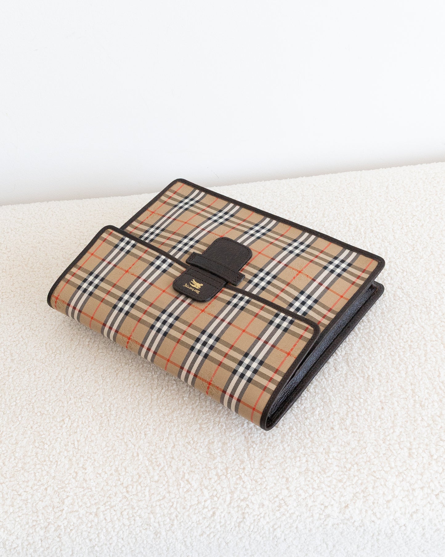 BURBERRY Envelope Clutch
