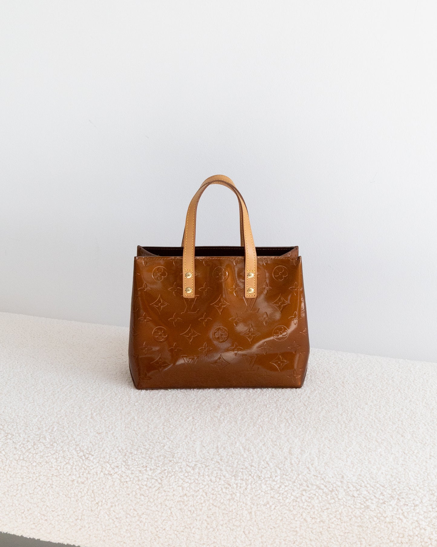 LOUIS VUITTON Reade PM