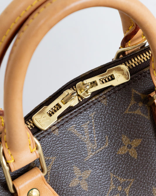 LOUIS VUITTON Alma PM